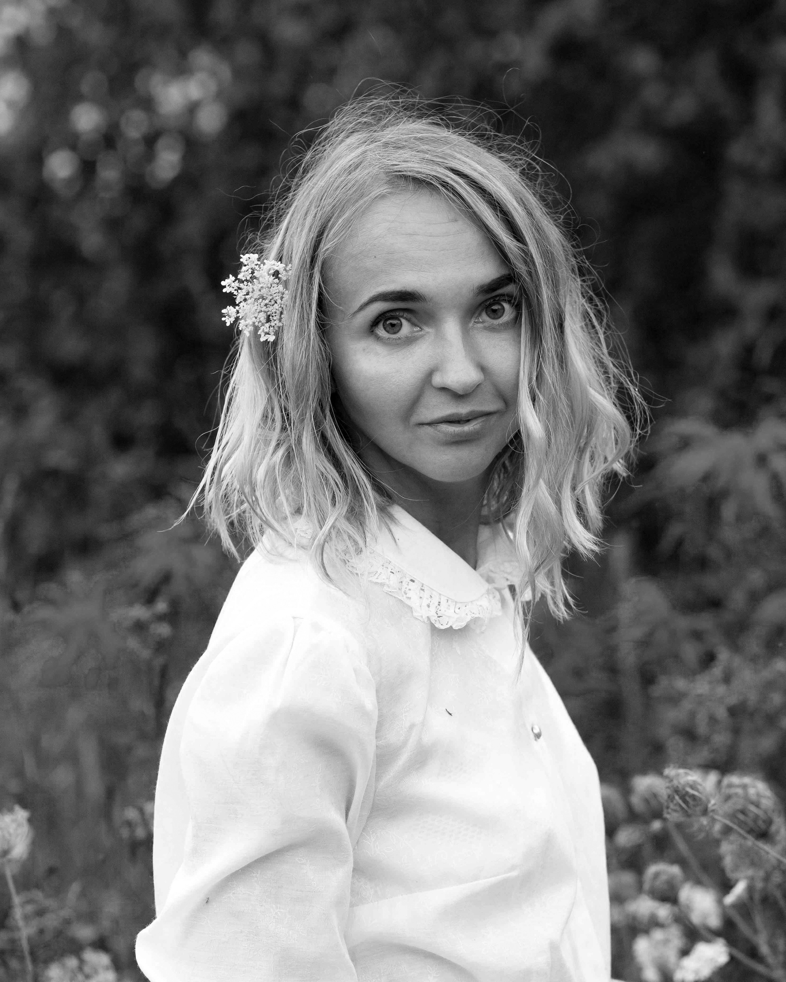 Фотопрогулка в поле. Портретный фотограф Екатерина Лысенко, Москва