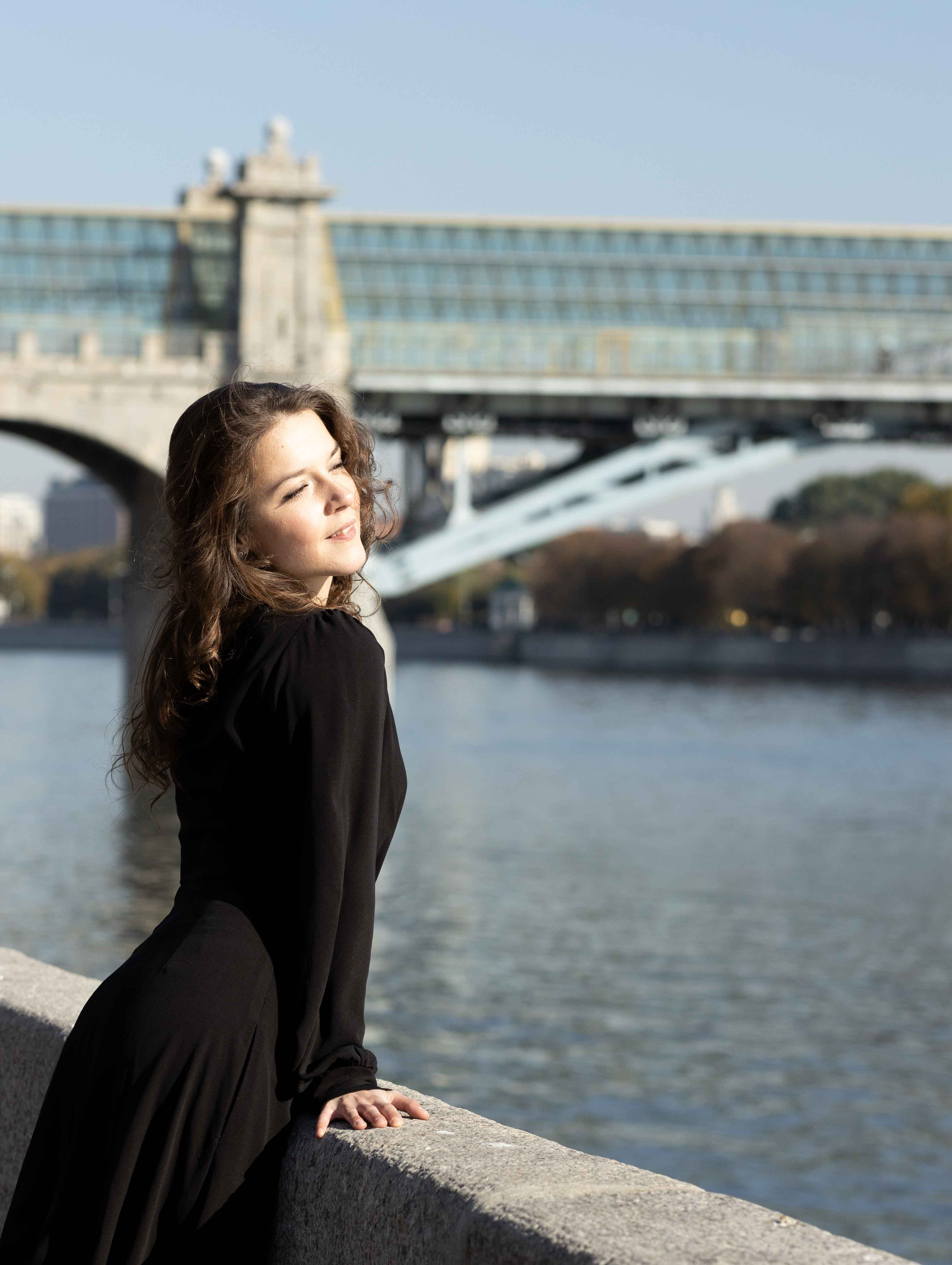 Мария. Фотопрогулка. Мосты. Портретный фотограф Екатерина Лысенко, Москва