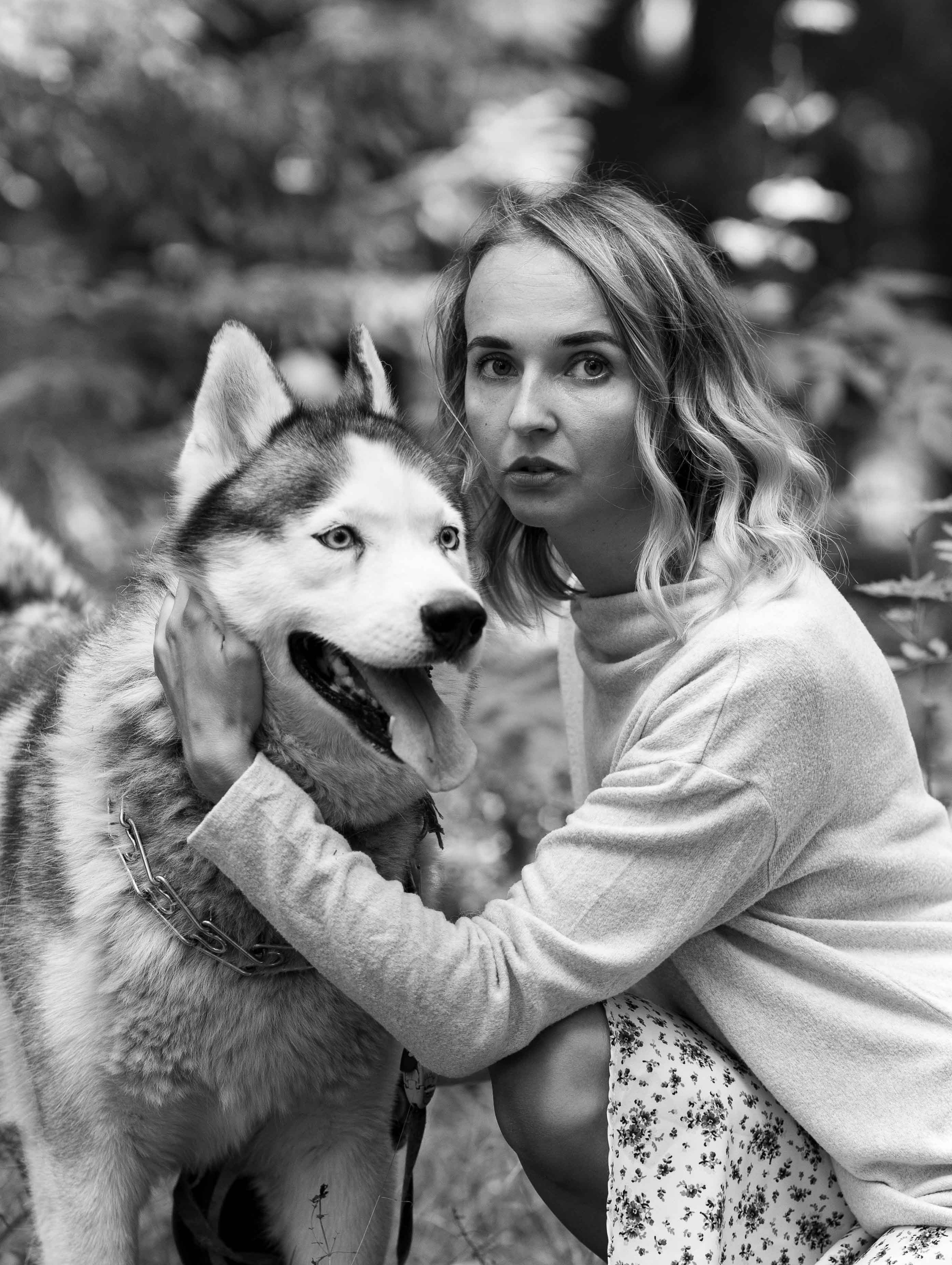 Люба и Гермес. Фотосессия в лесу. Портретный фотограф Екатерина Лысенко, Москва