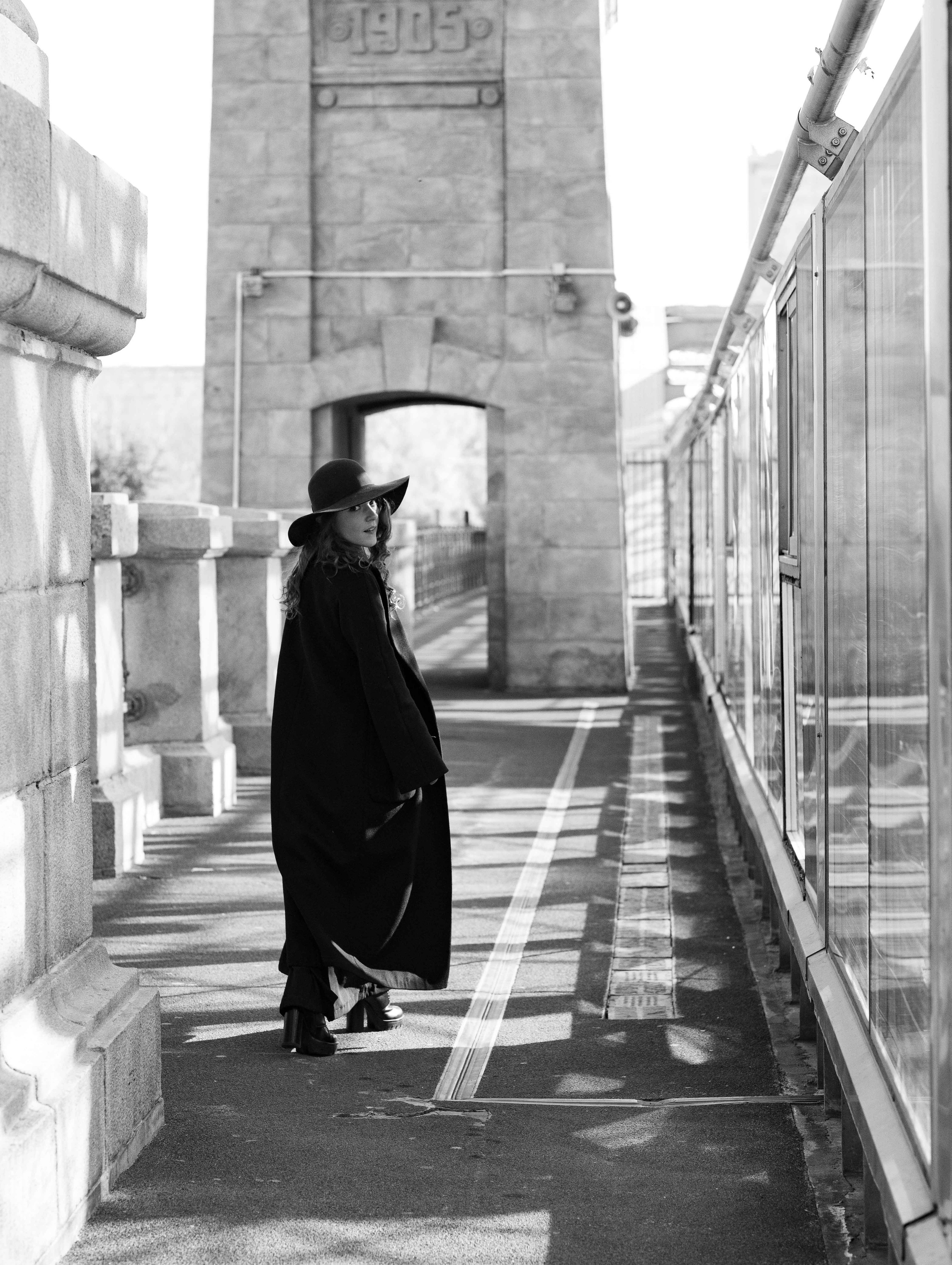 Мария. Фотопрогулка. Мосты. Портретный фотограф Екатерина Лысенко, Москва