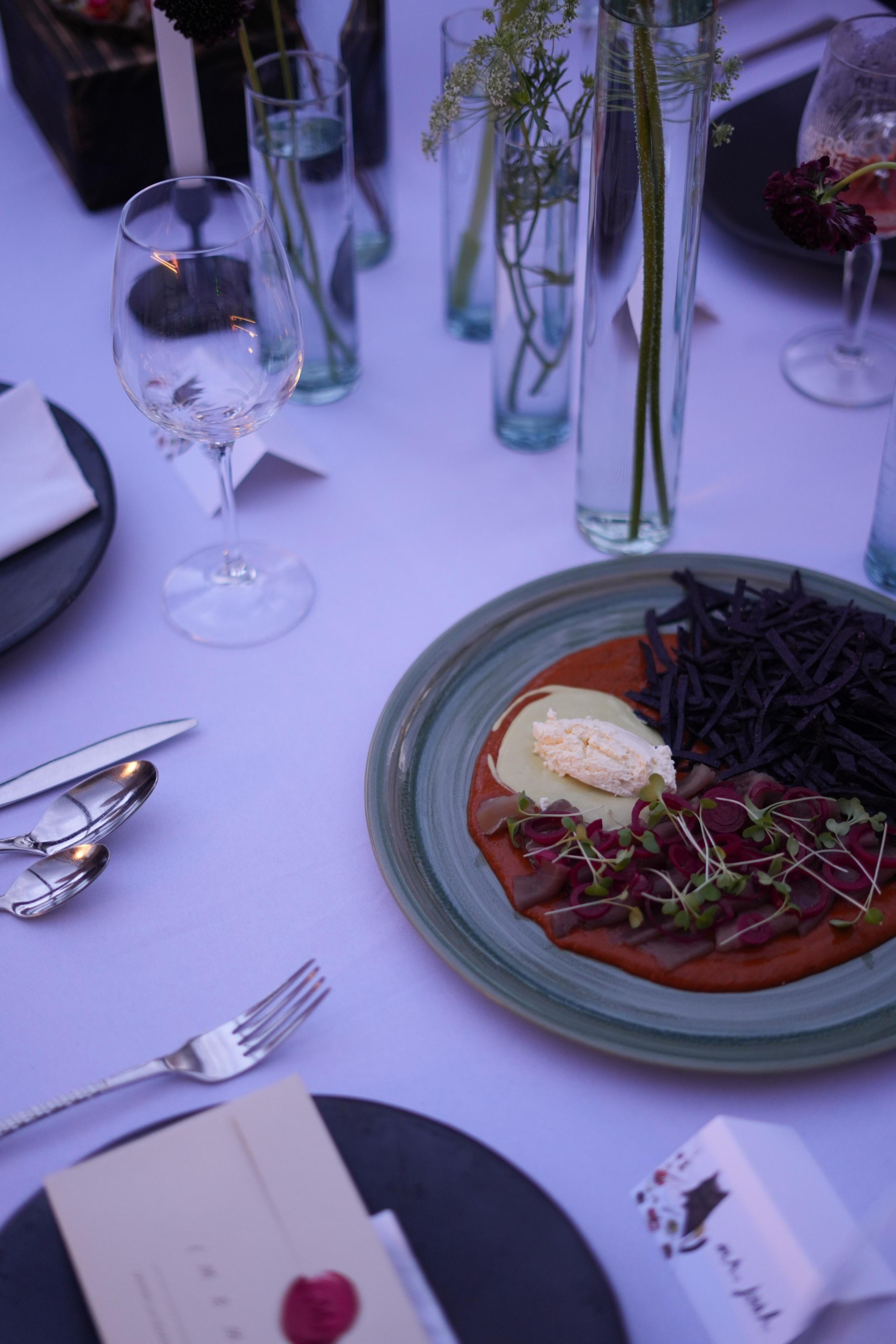 Olivia and Zack / 1 wedding day. Wedding Photographer in Barcelona and Medellin