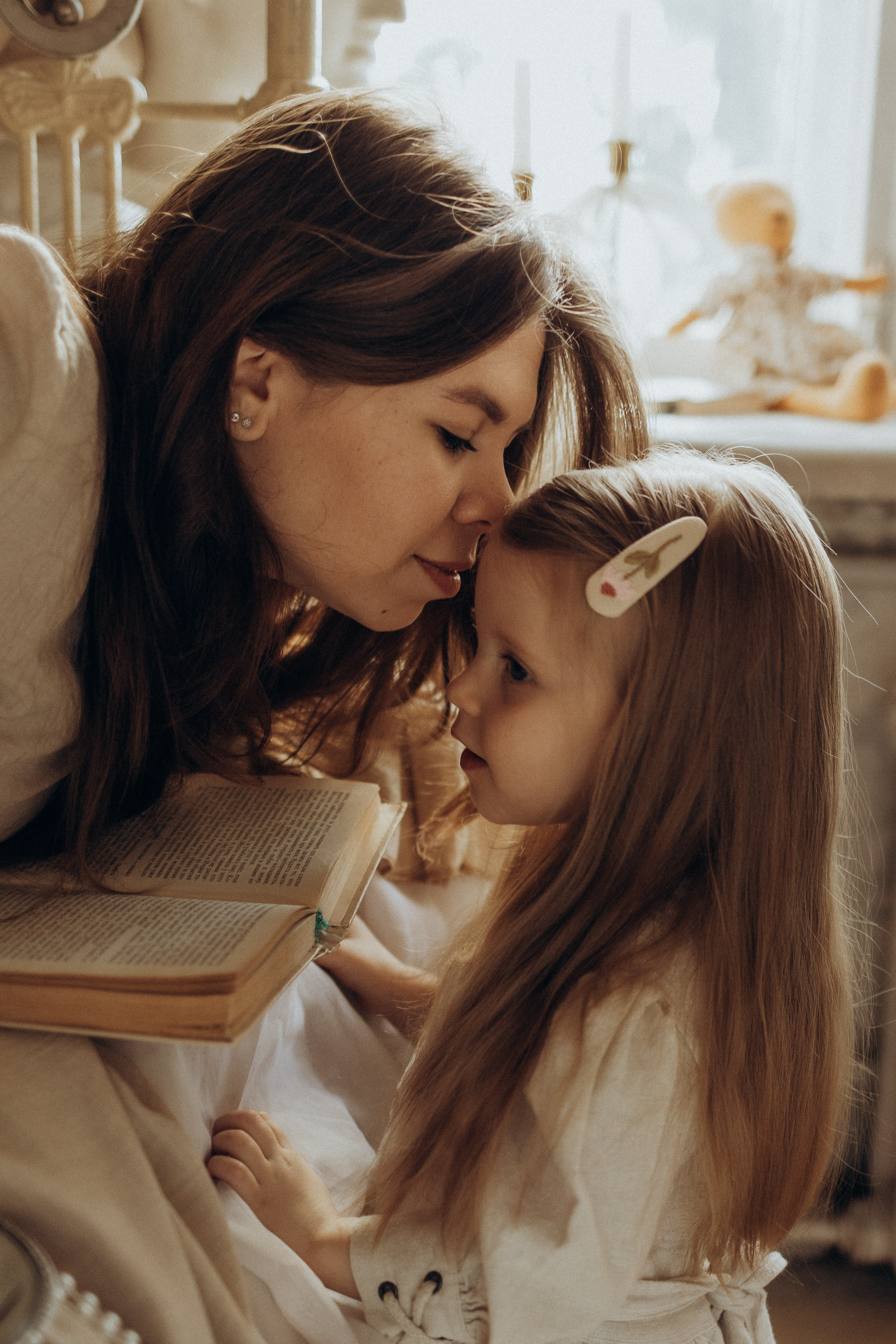 Материнство в студии FTH. Фотограф на первый годик, семейный и детский фотограф в Новосибирске