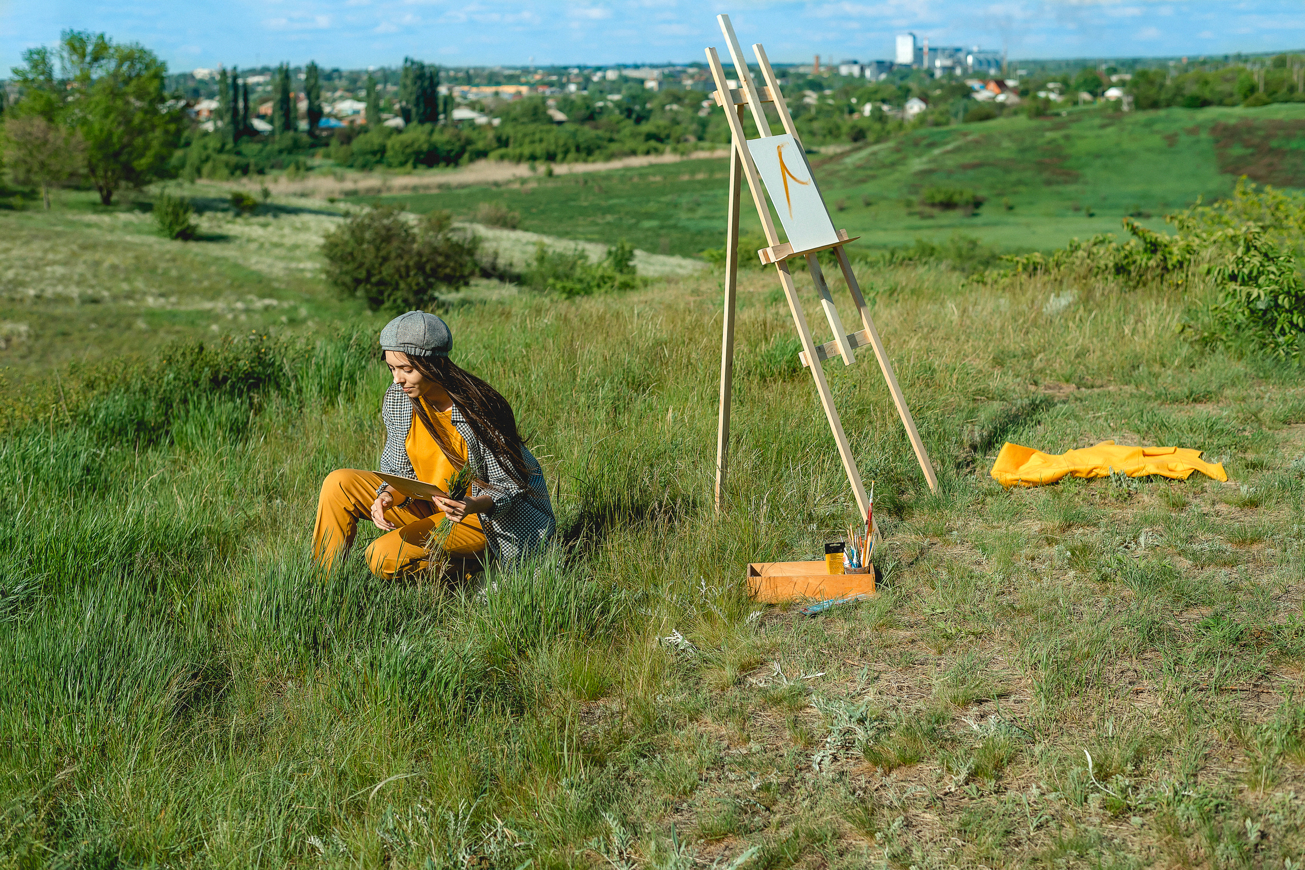 Съемка девушки с мольбертом. Семейный и детский фотограф Наталья Горда