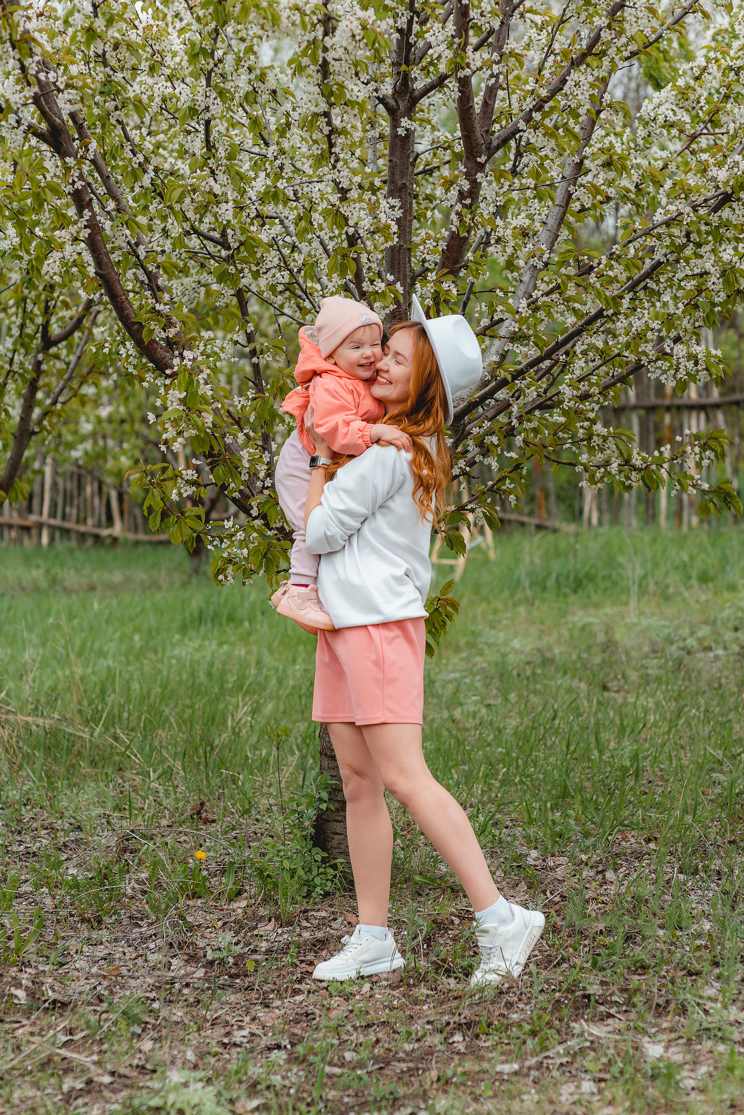 Весна 2022- Мария и Вероника. Семейный и детский фотограф Наталья Горда