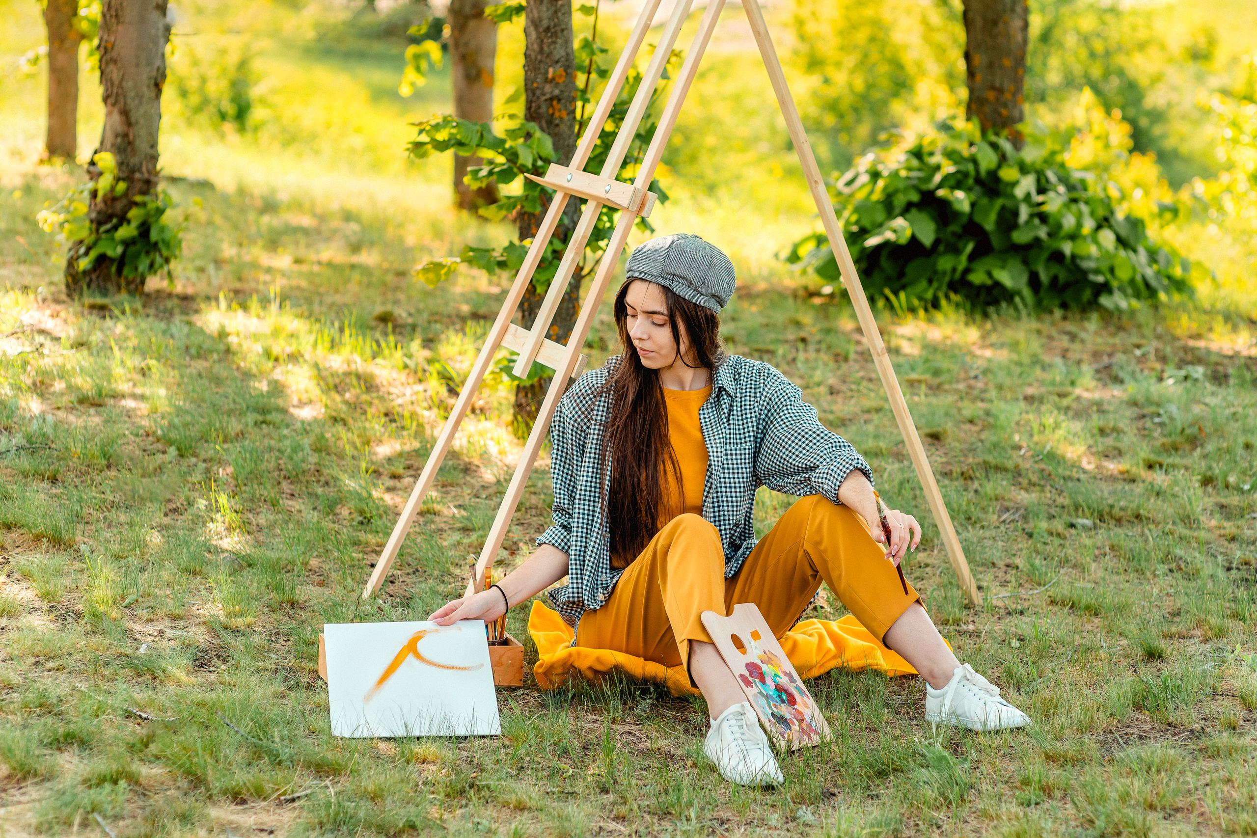 Съемка девушки с мольбертом. Семейный и детский фотограф Наталья Горда