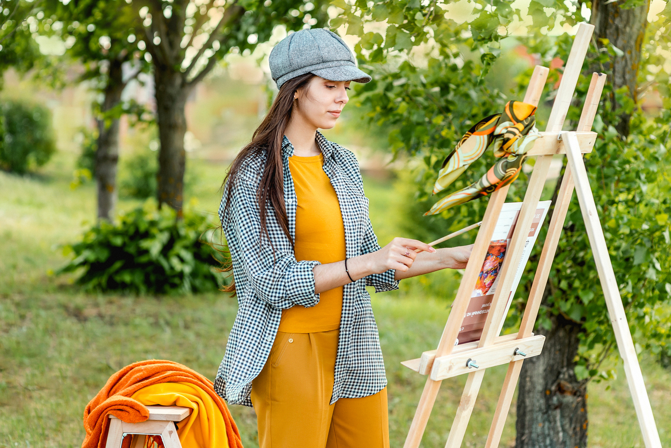 Съемка девушки с мольбертом. Семейный и детский фотограф Наталья Горда