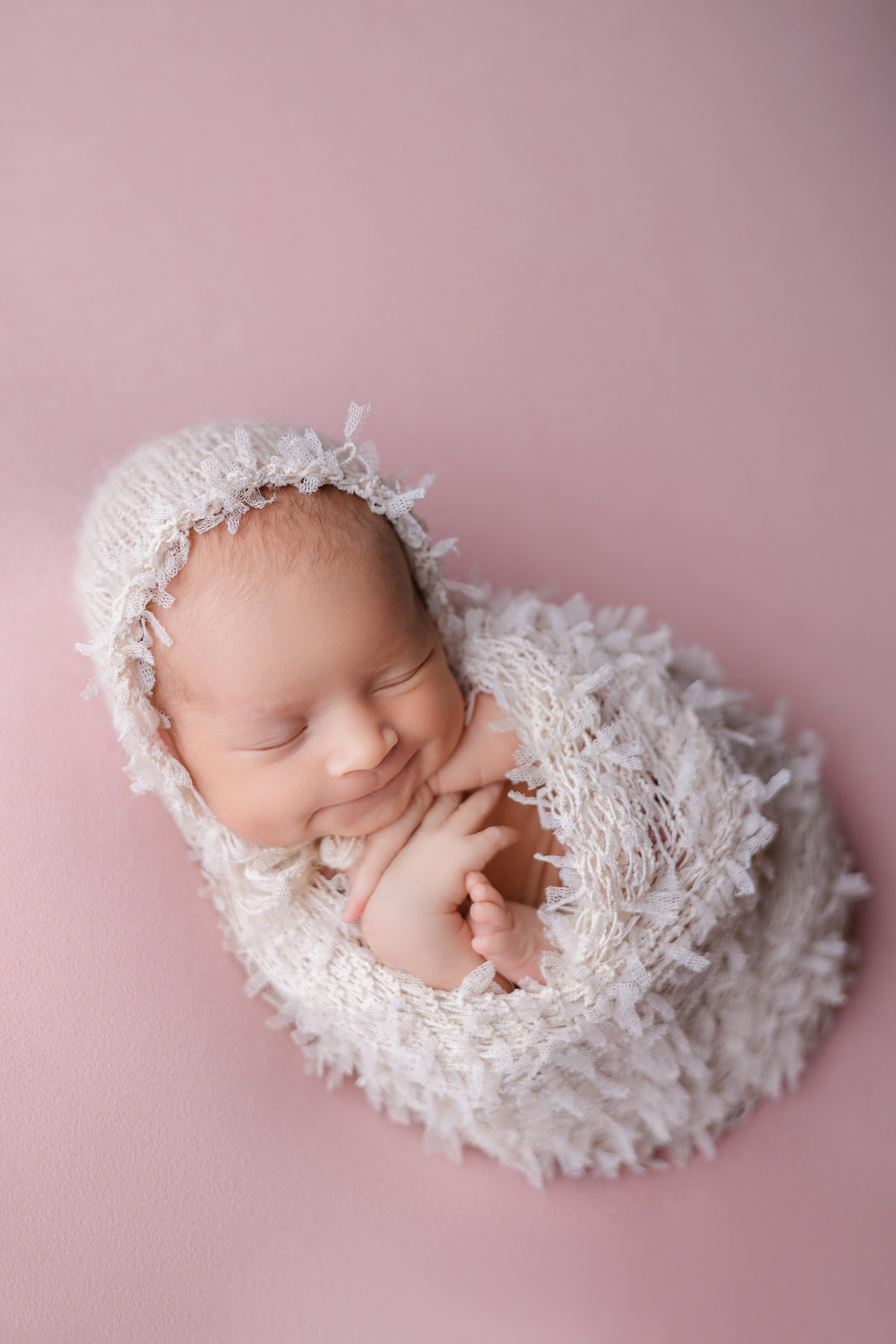 Амалия. Евгения Горбунова фотограф новорожденных в Новом Уренгое