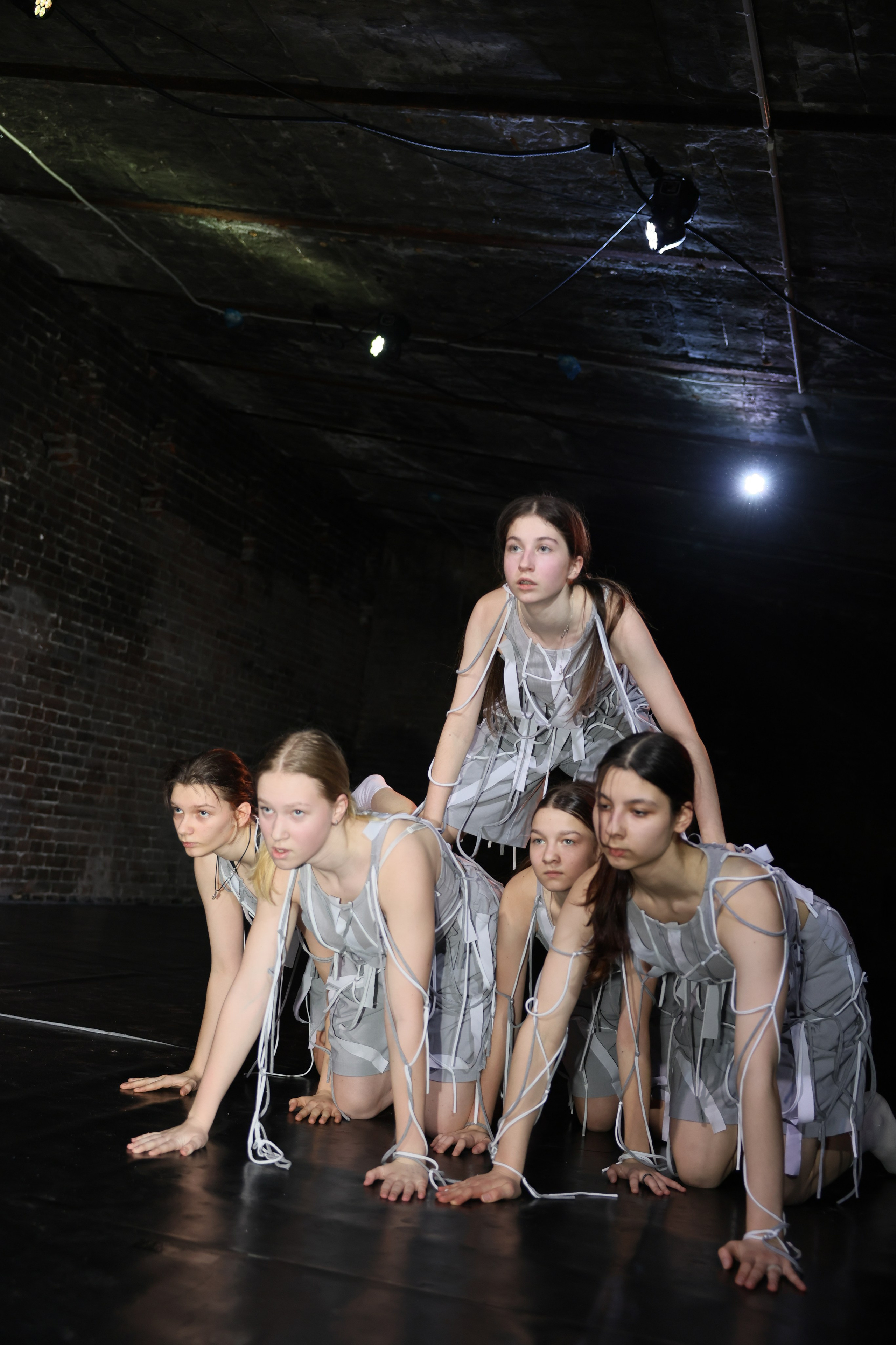 Новогодние танцы. Главная