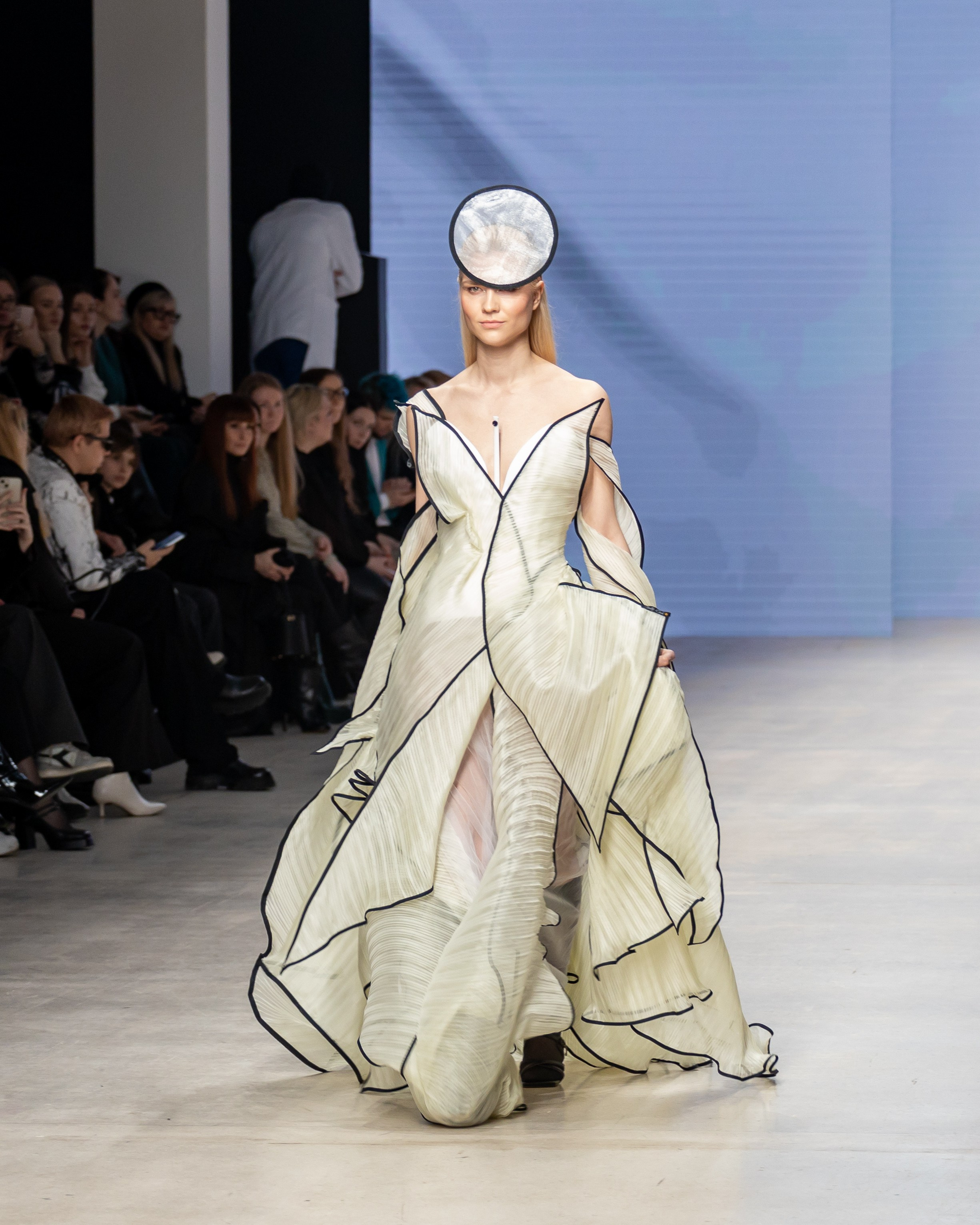 Фотографии с подиумов модных показов. Фотосессии и репортаж — Фотограф в Москве — Рина Серёгина