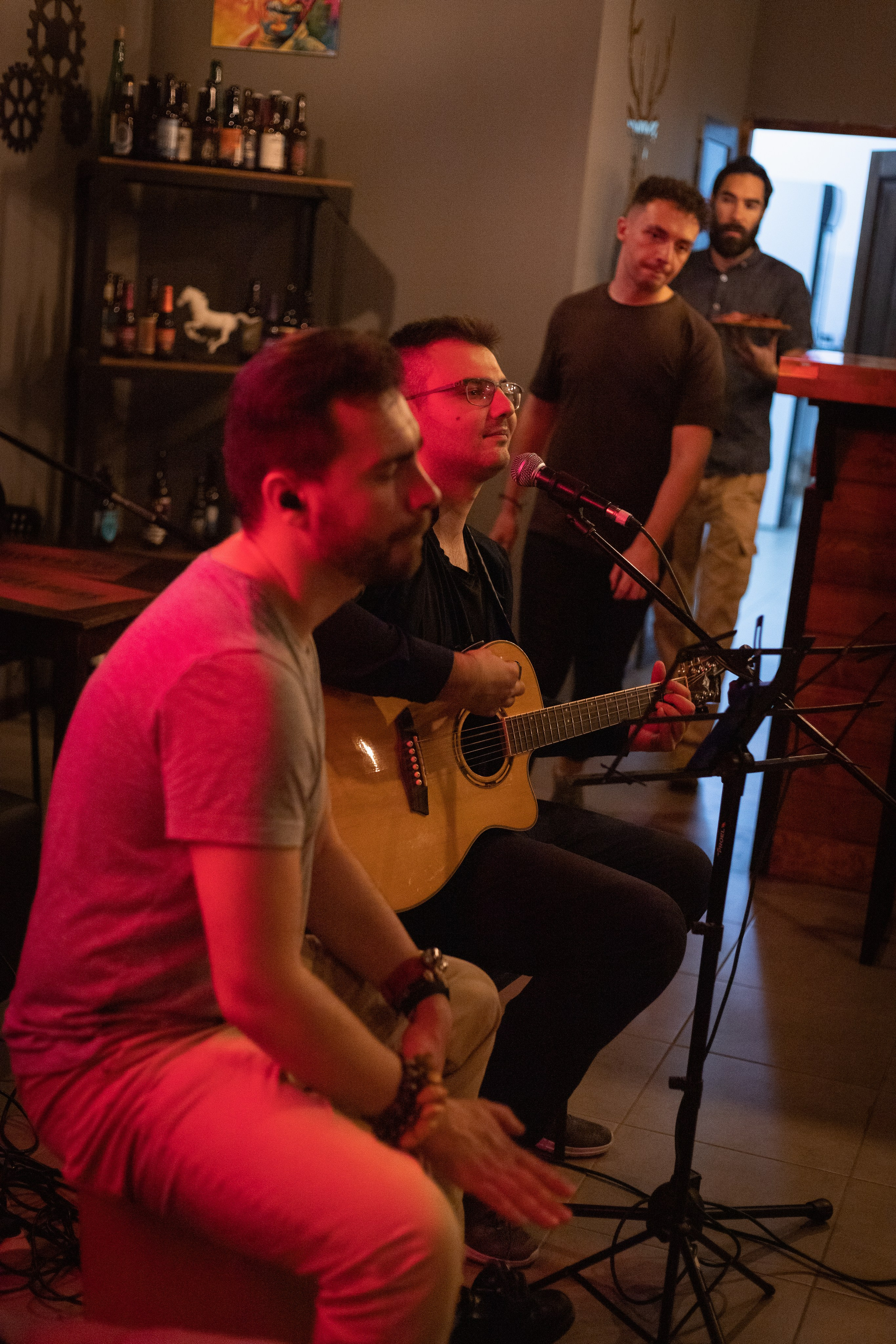 Паб Революция. Фотограф Денис Лесковский (Тюмень)