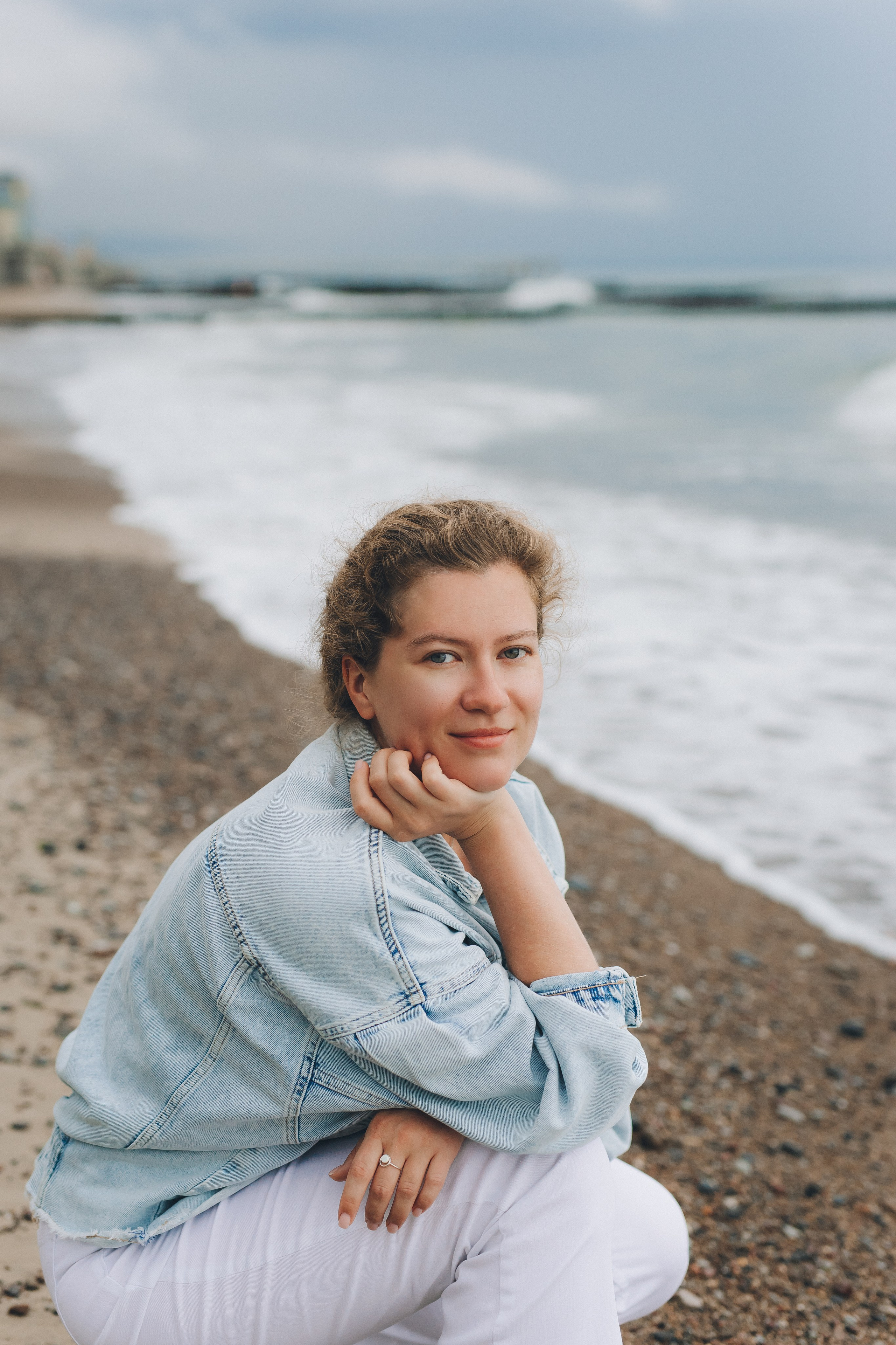 Мария и фотопрогулка в ненастную погоду. Фотограф Зеленоградск Красильникова Елена