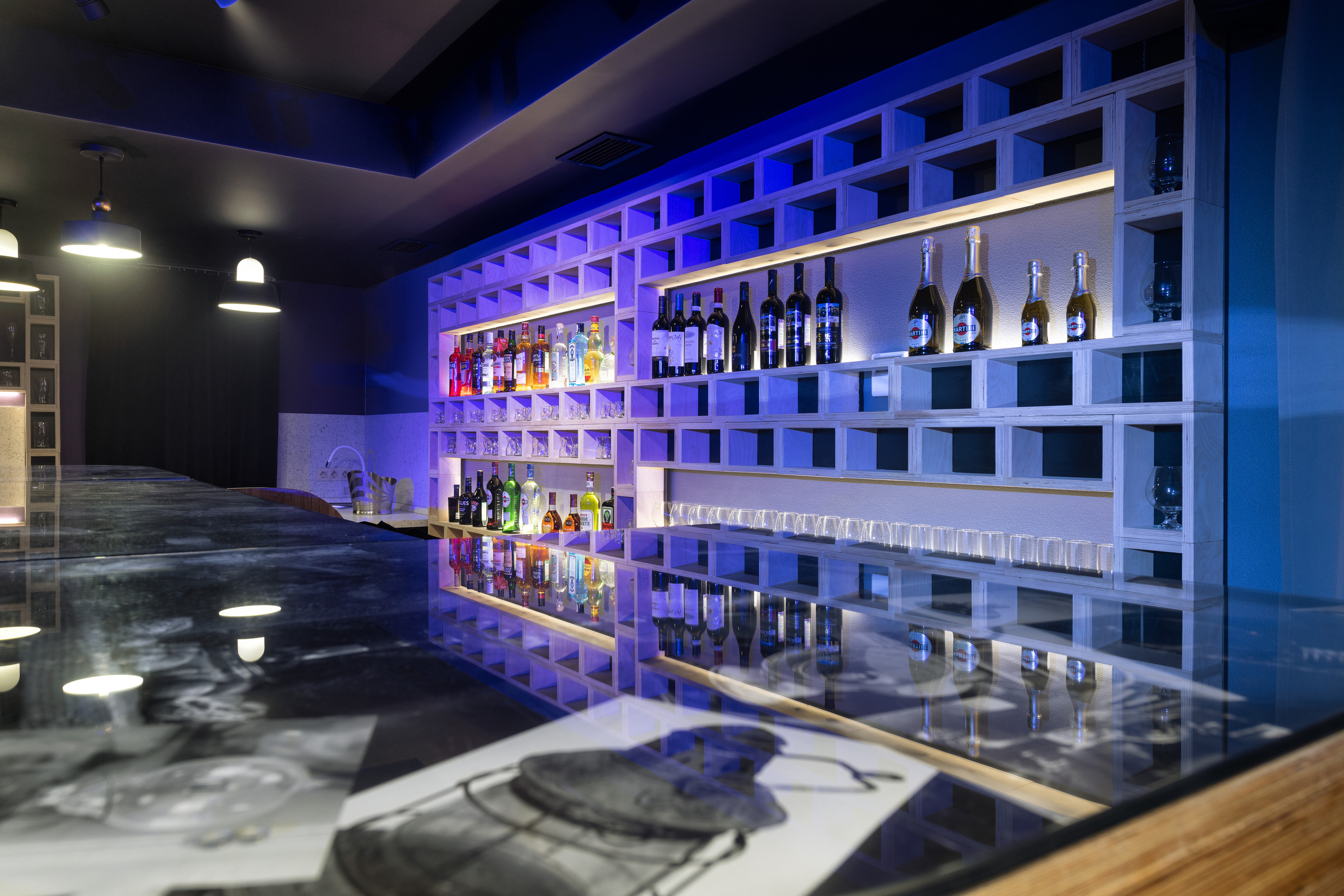 Интерьер клуба. Фотосъёмка интерьеров и архитектуры гостиниц, промышленная съёмка