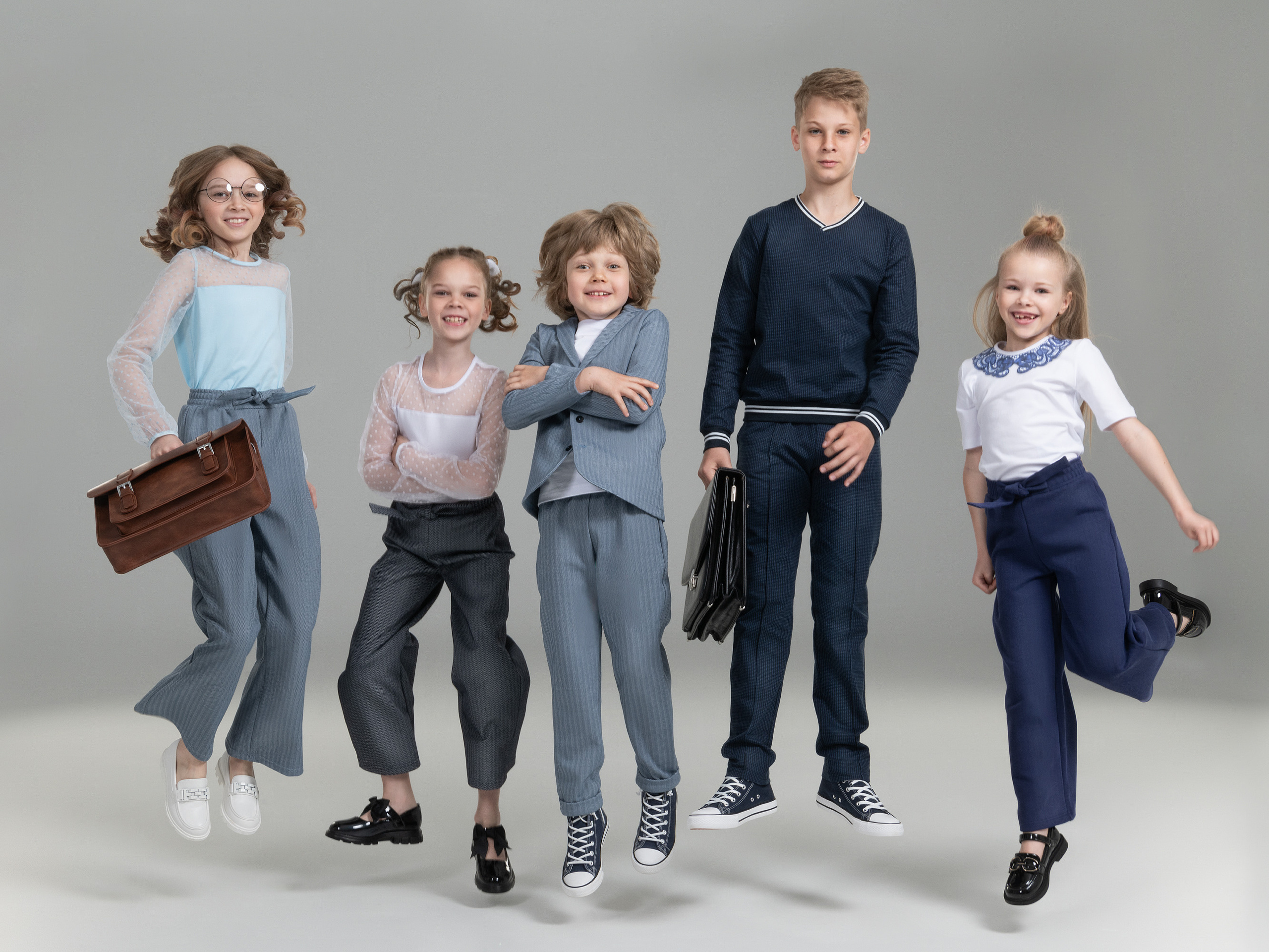 Для Wildberries, Ozon, СберМегамаркет, Авито и других маркетплейсов. Фотосъёмка интерьеров и архитектуры гостиниц, промышленная съёмка