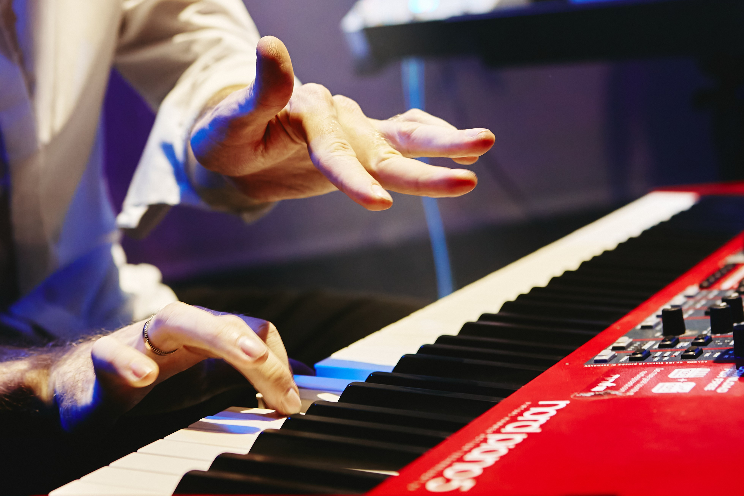 Концерты. Visual artist Konstantin KoT