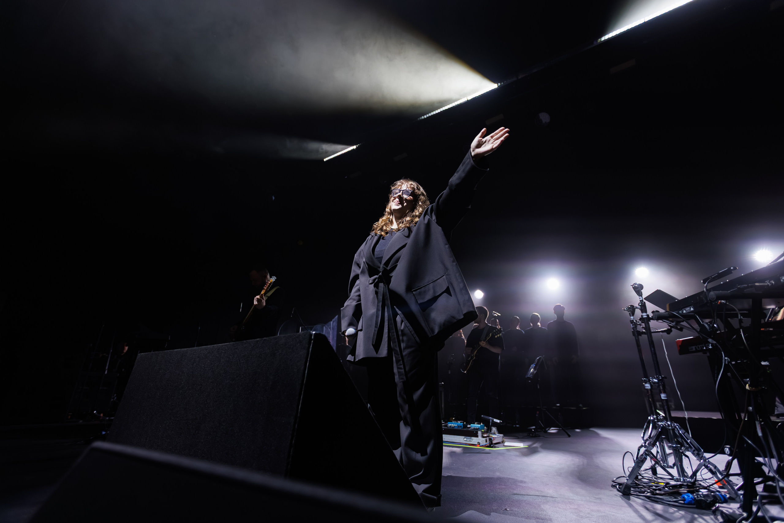 Concert Photography in Dubai — Anton Belyaev Live Performance. Evgen Yatsenko — Photographer in Dubai