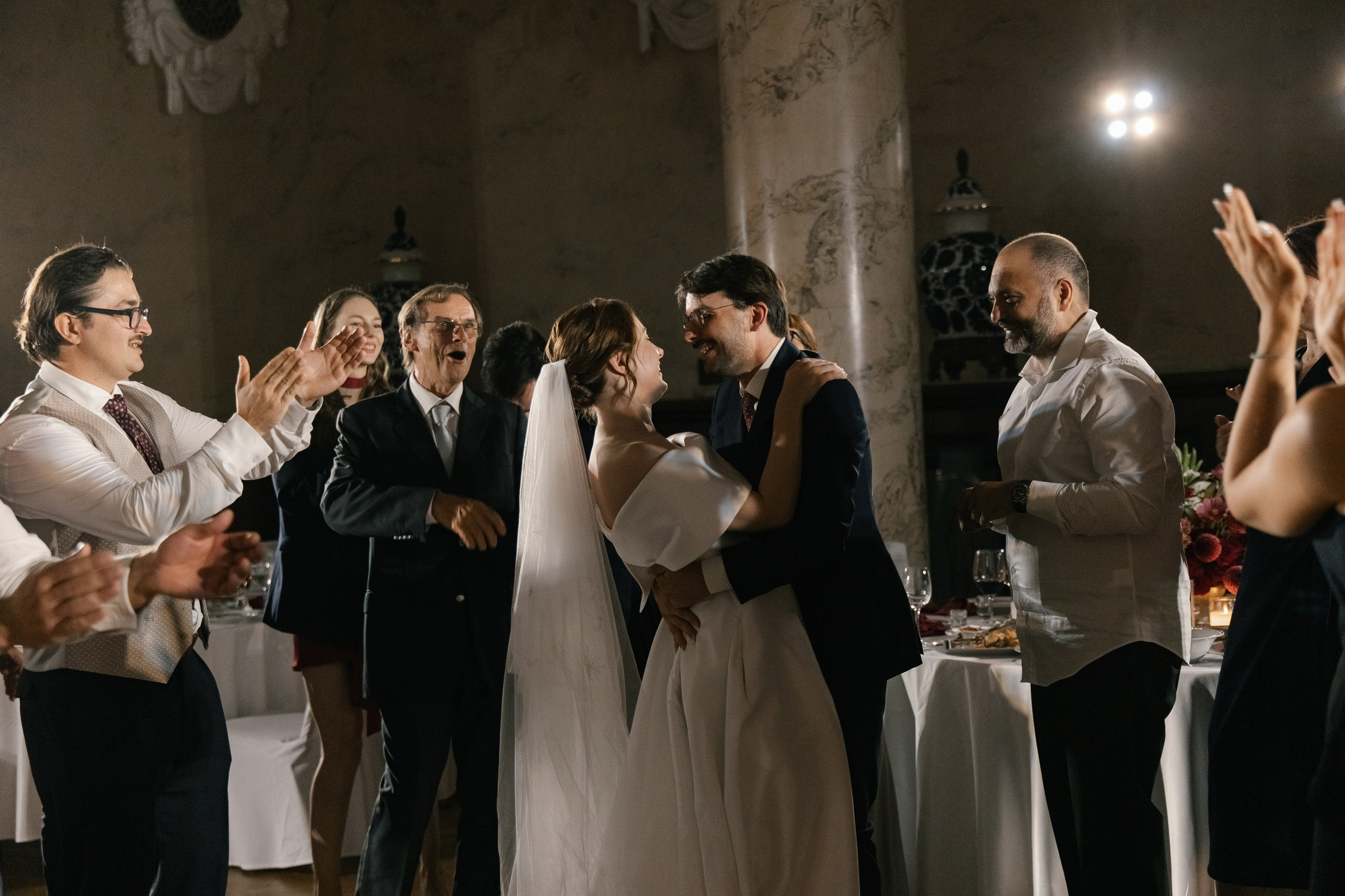 Свадебный банкет в отеле Хилтон Москва Ленинградская. Свадебный фотограф Москва