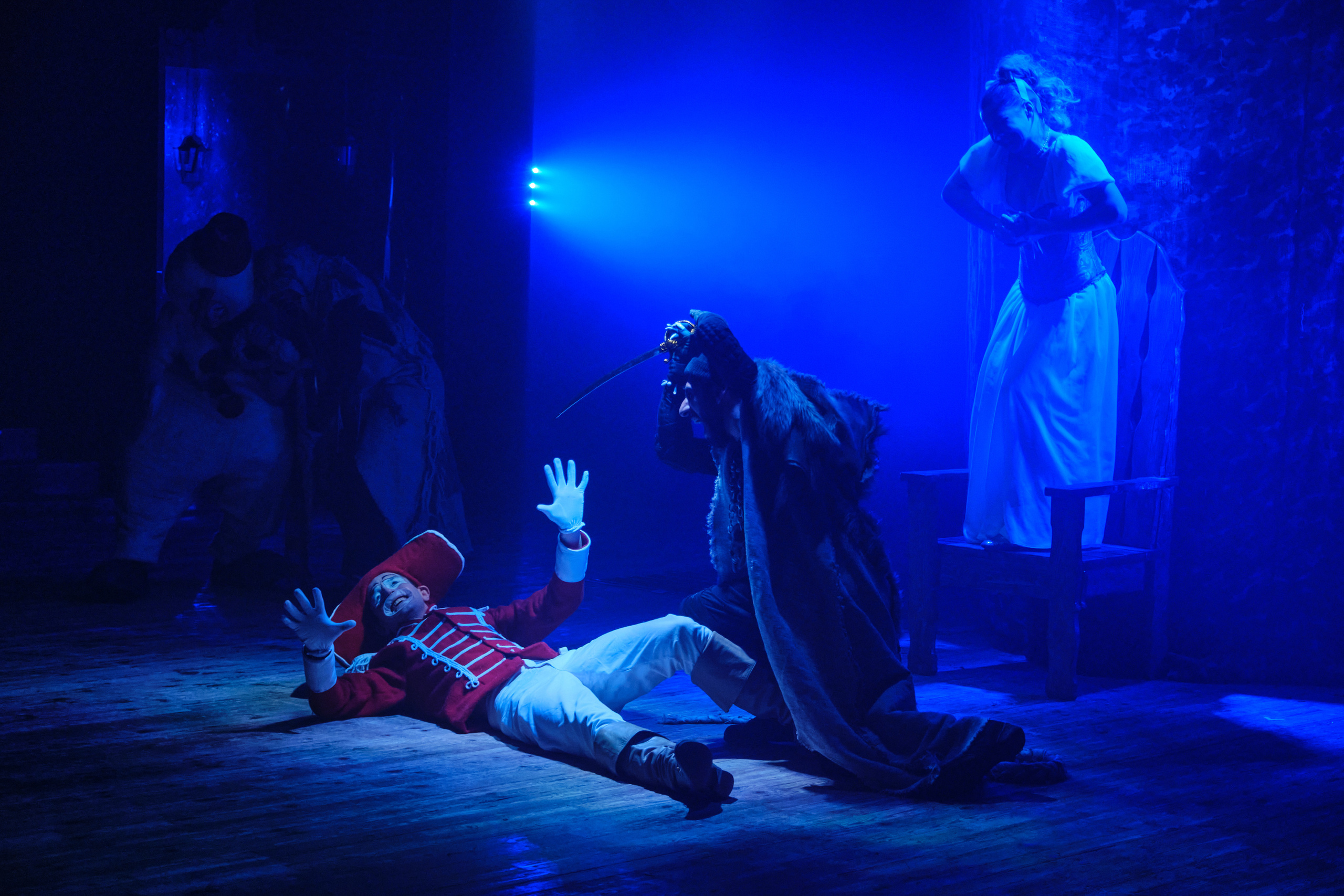 «Щелкунчик VS Мышиный король»