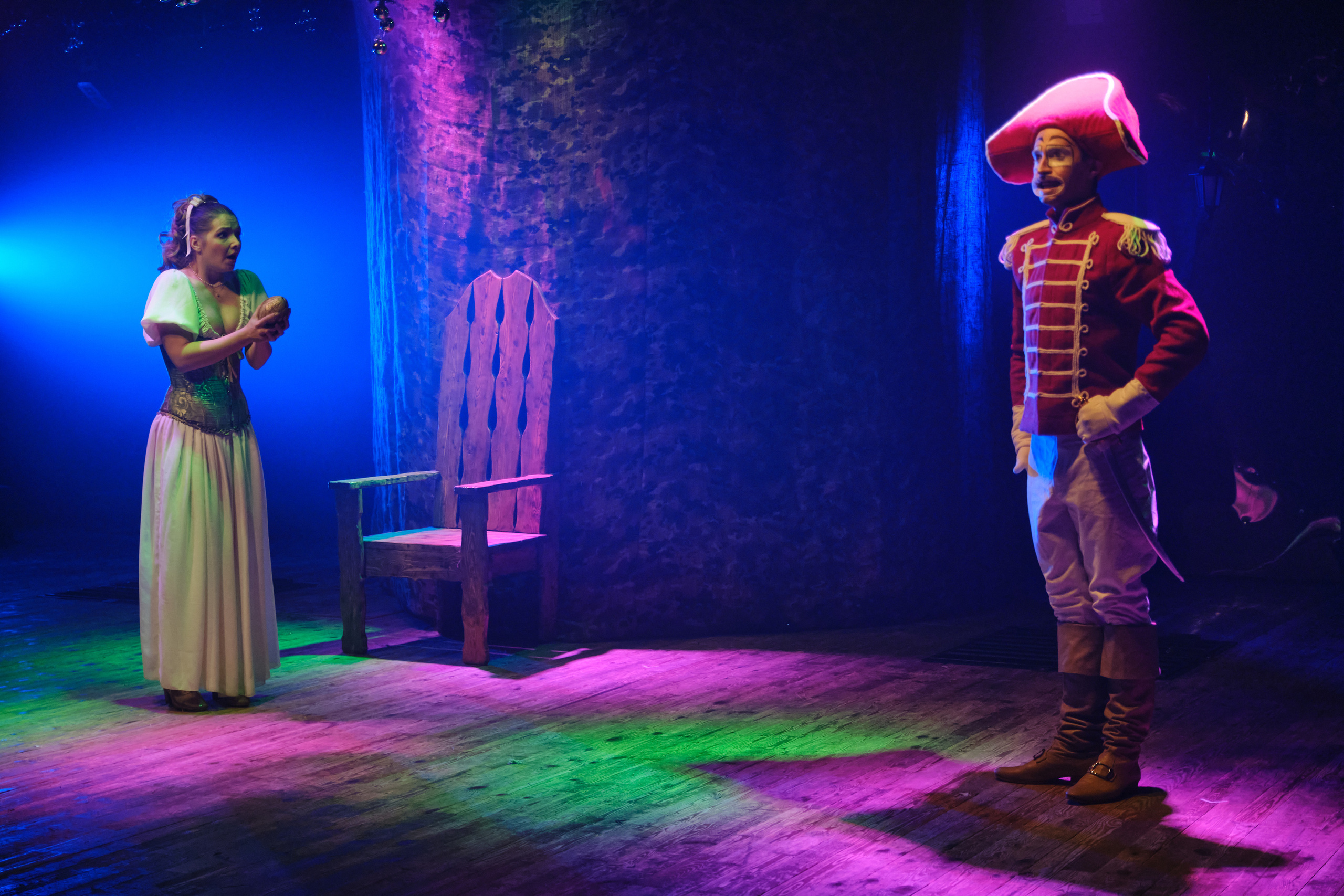 «Щелкунчик VS Мышиный король»