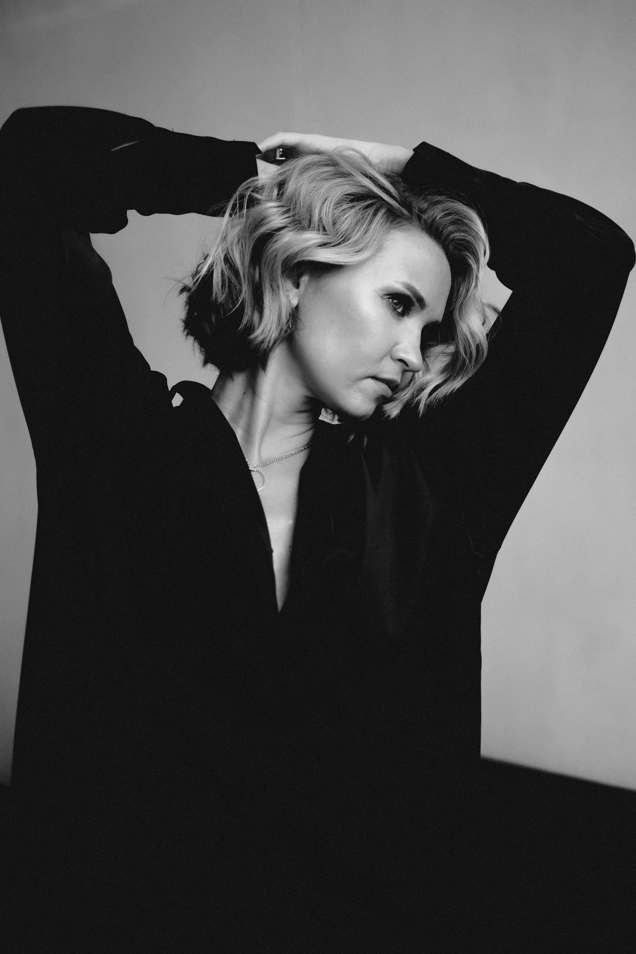 О, Настя. Не смотри на других, смотри внутрь себя