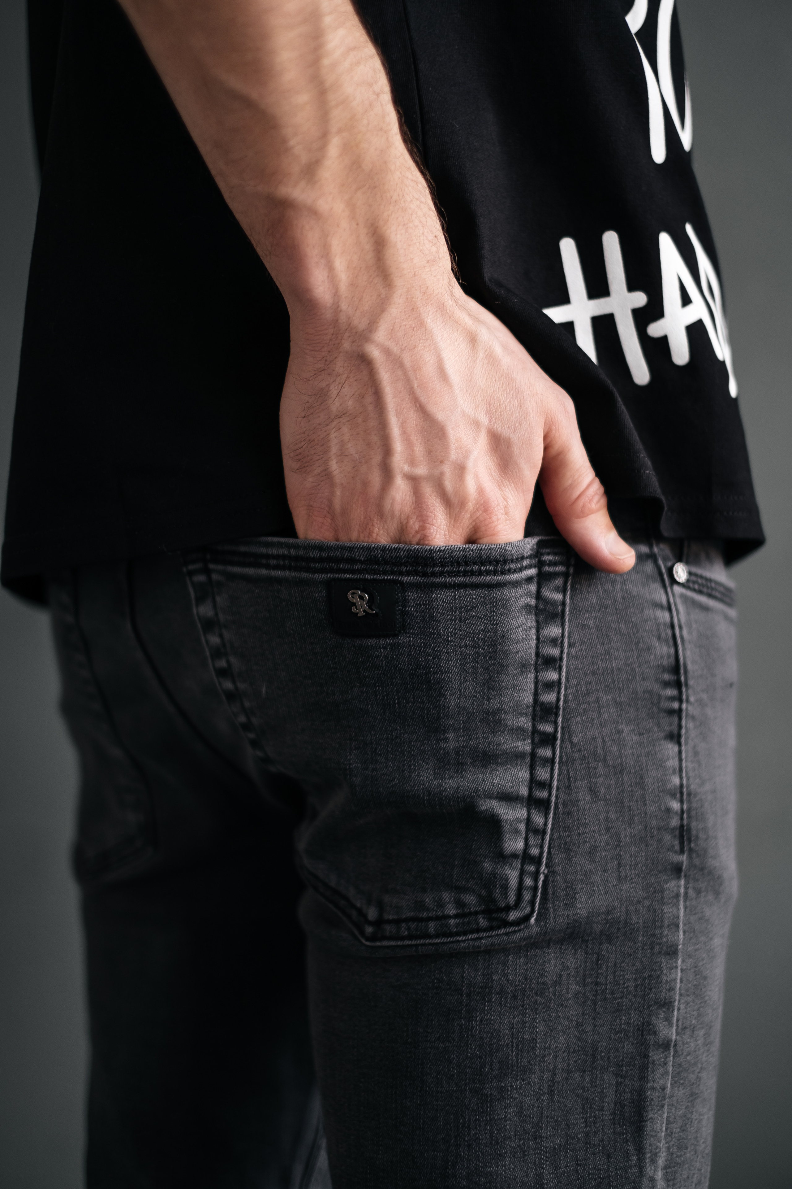 33shop. Не смотри на других, смотри внутрь себя