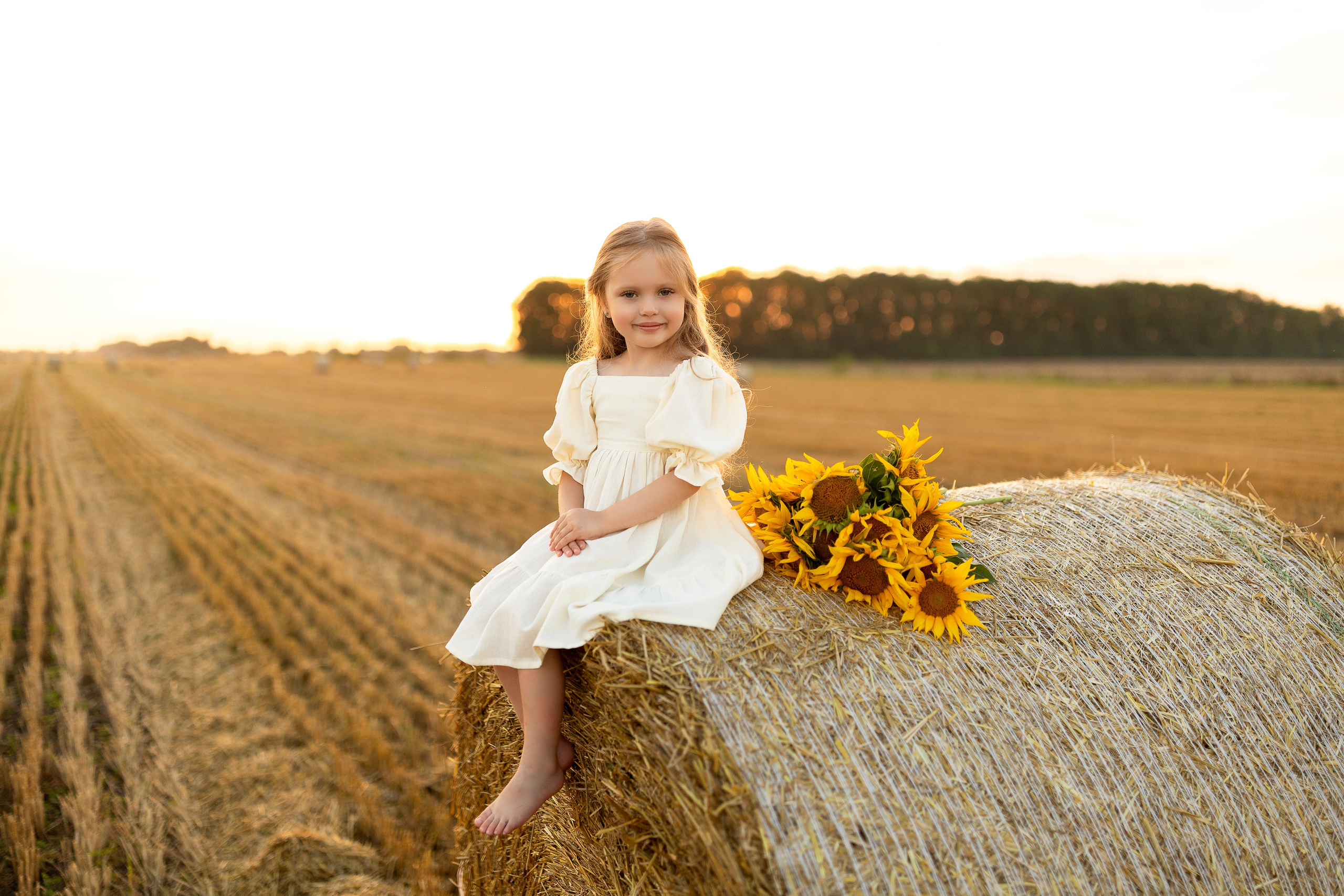 На сеновале. Настасья Перова Фотограф
