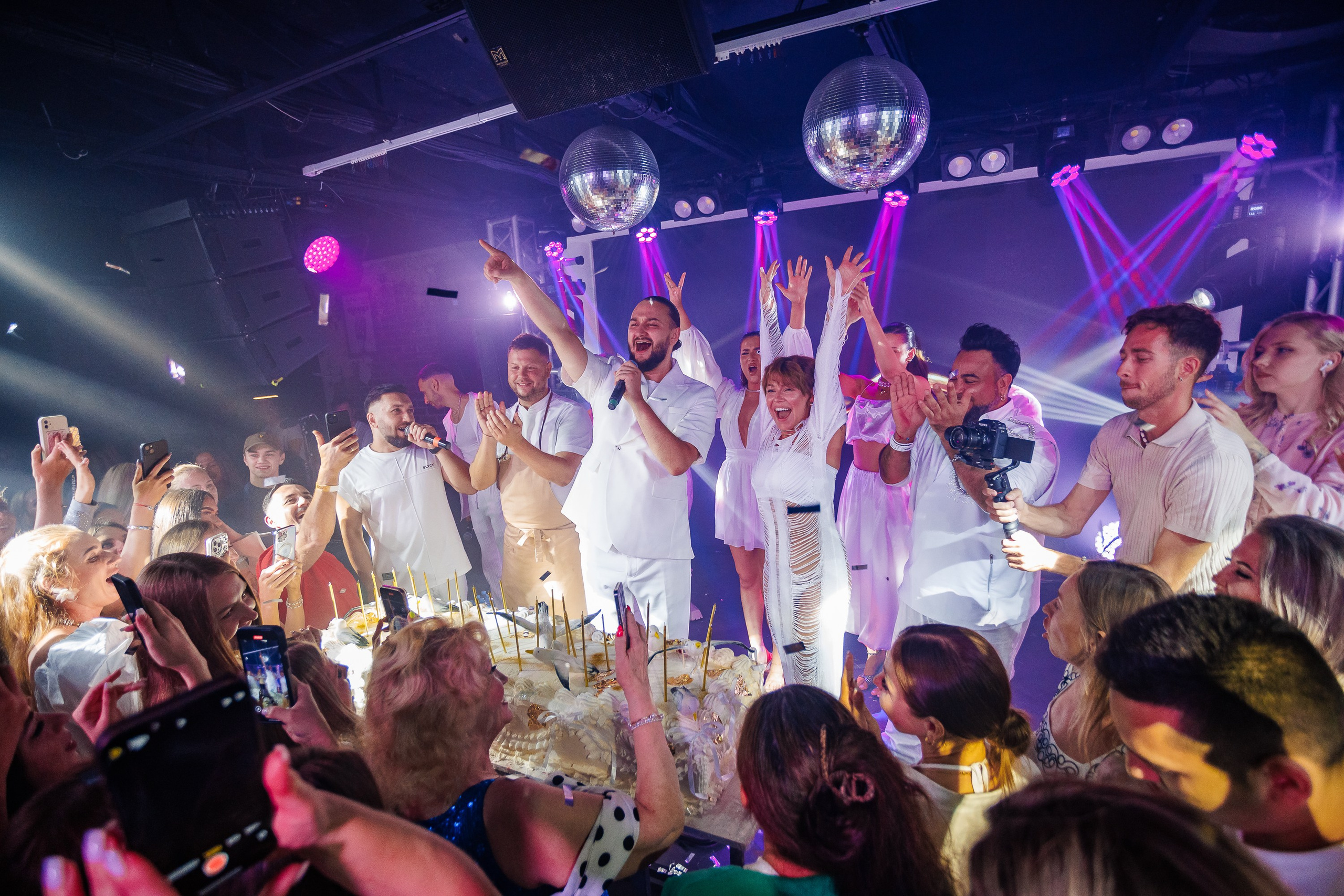 9 лет «Чайке на пляже» ОЛЬГА БУЗОВА_Ялта_9.08.2025 г. Аминов Руслан | Фотограф