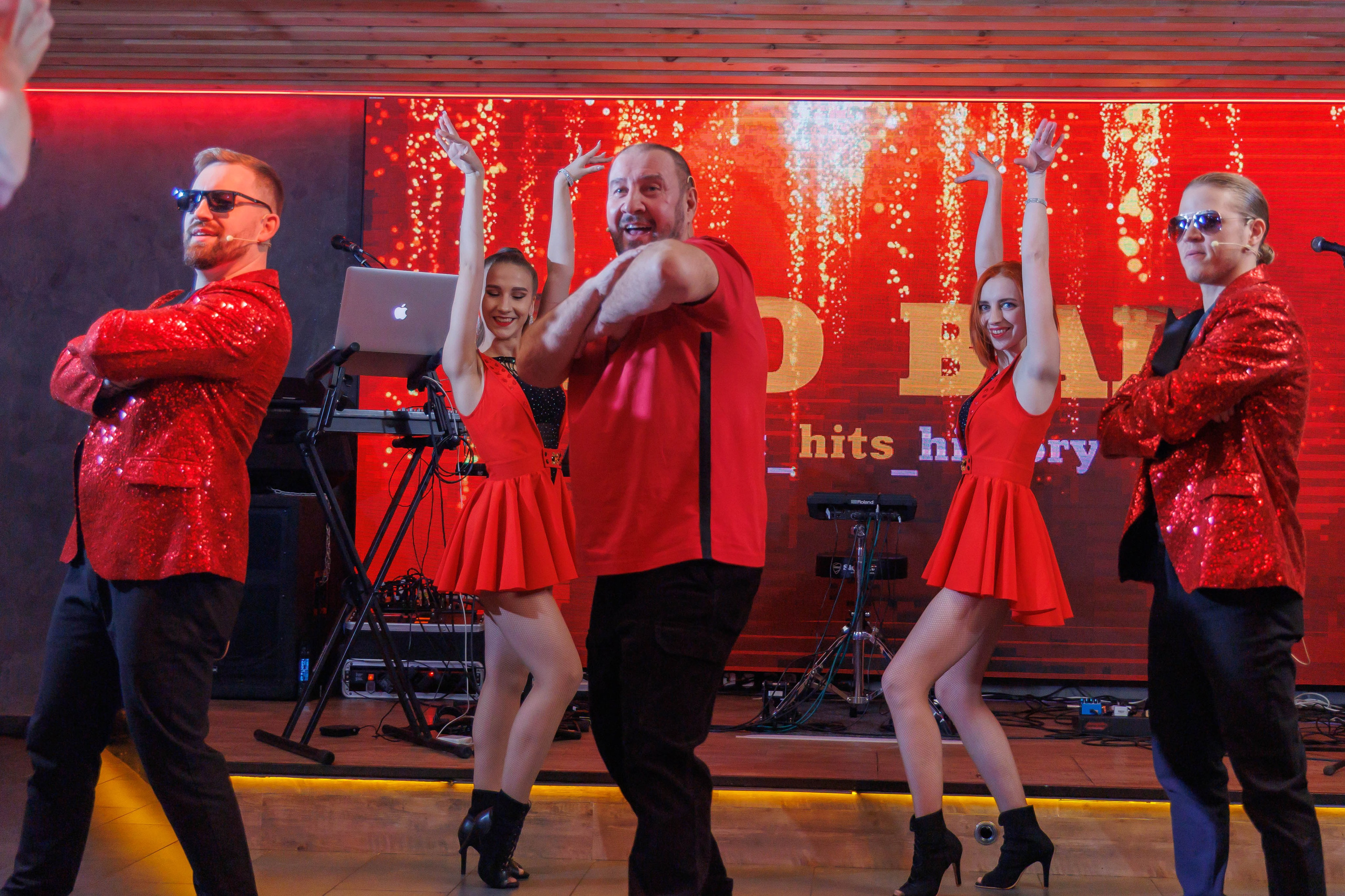 День рождения Red Bar. Ваши Истории. Фотограф/видеограф. Абакан