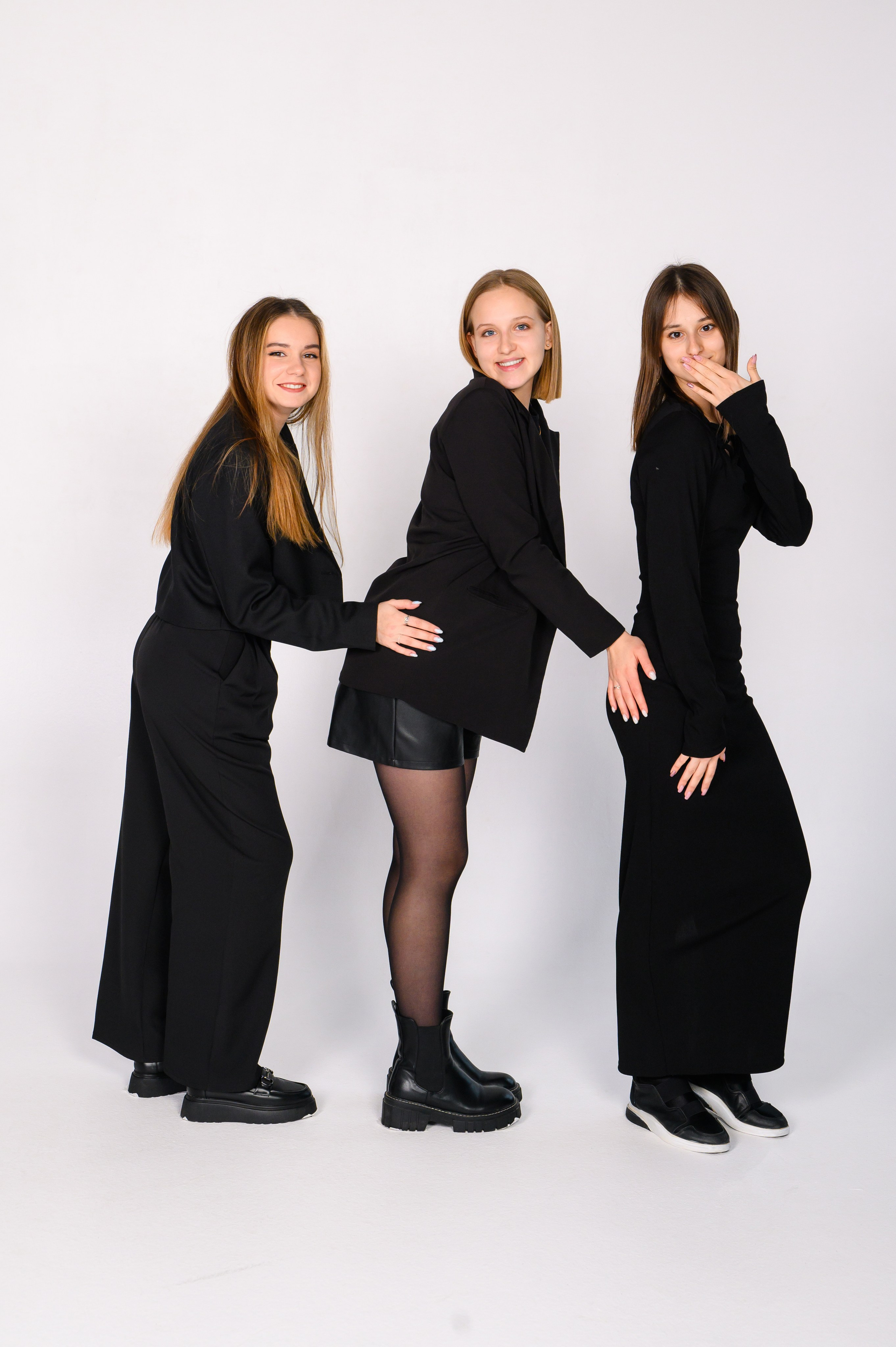 Выпускные альбомы для 9 и 11 классов. Студия выпускных альбомов Ольги Галкиной. Томск