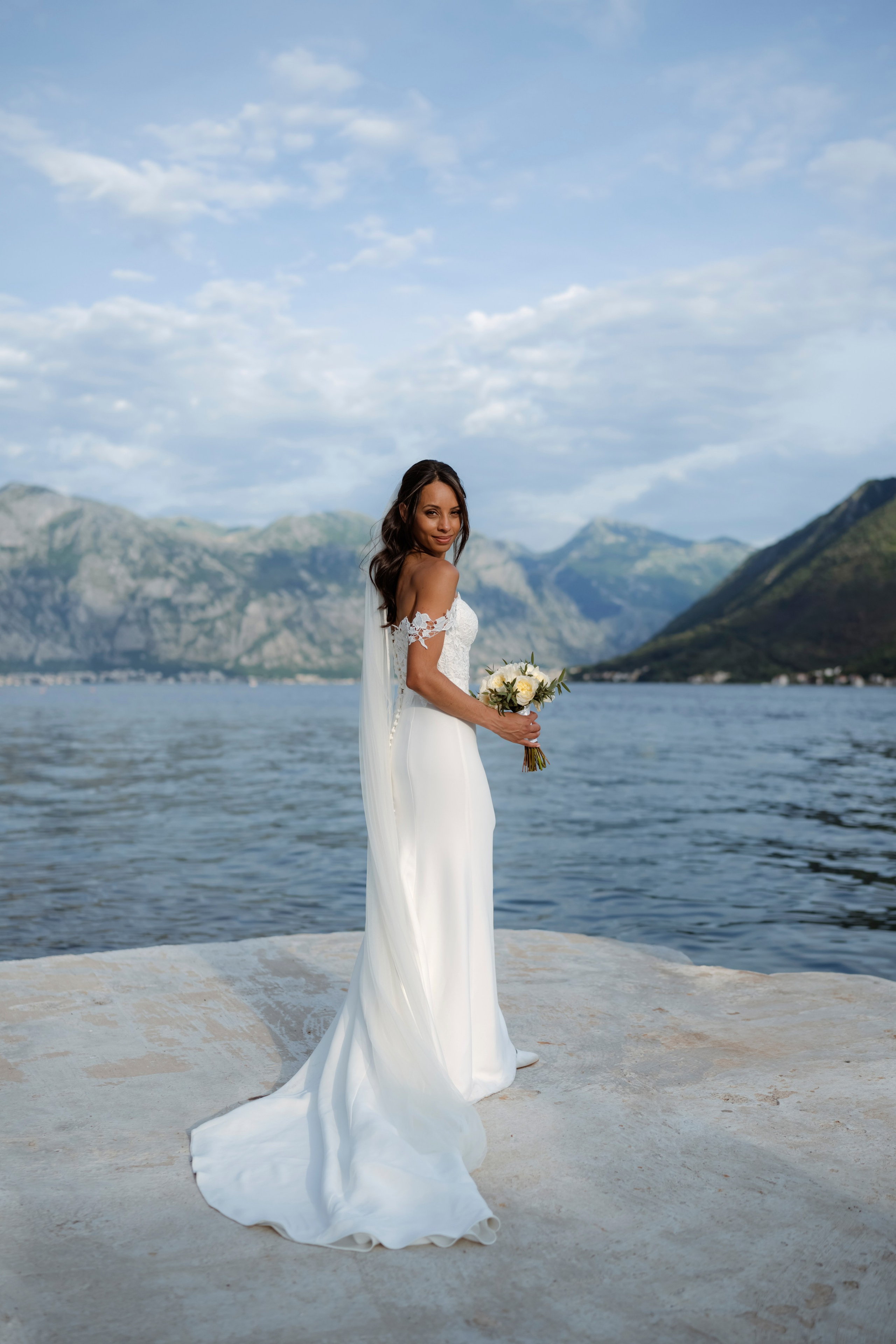 Tom and Tanya. Elopement Wedding Photographer