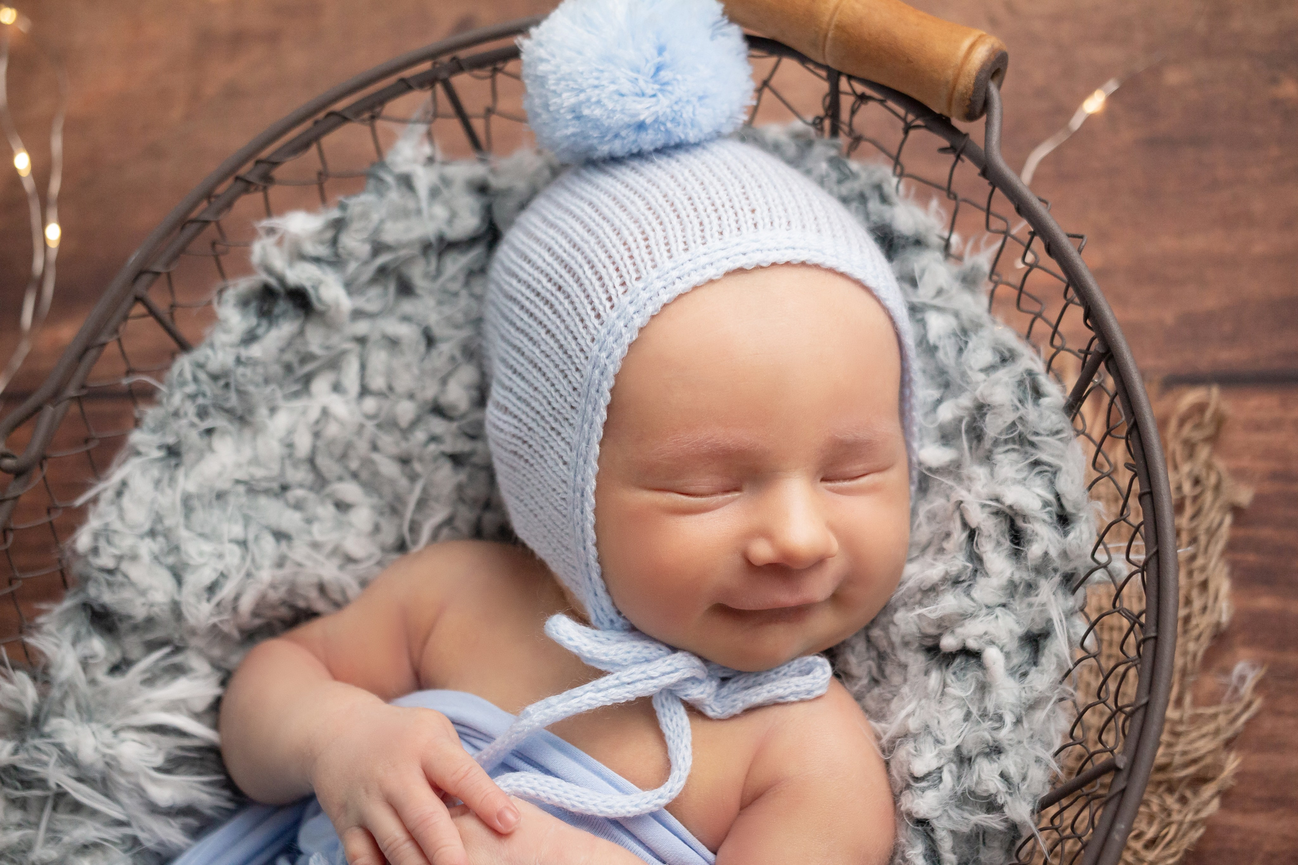 Классический стиль newborn. Фотограф новорождённых Анапа Елена Кушнарь