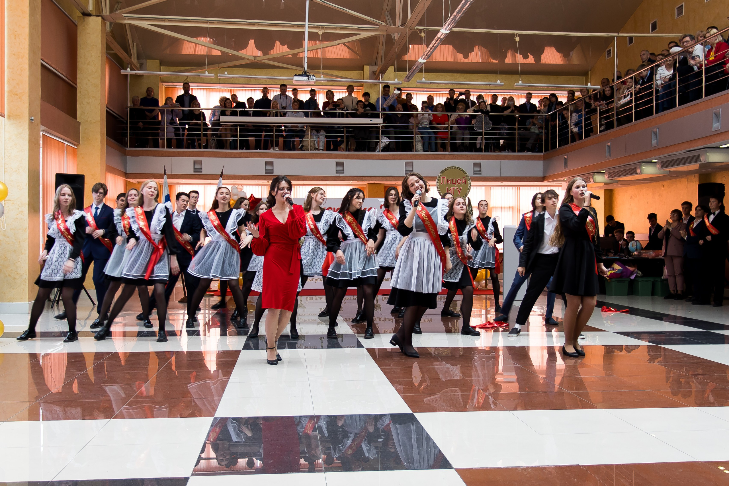 Последний звонок. Фотограф в Иркутске