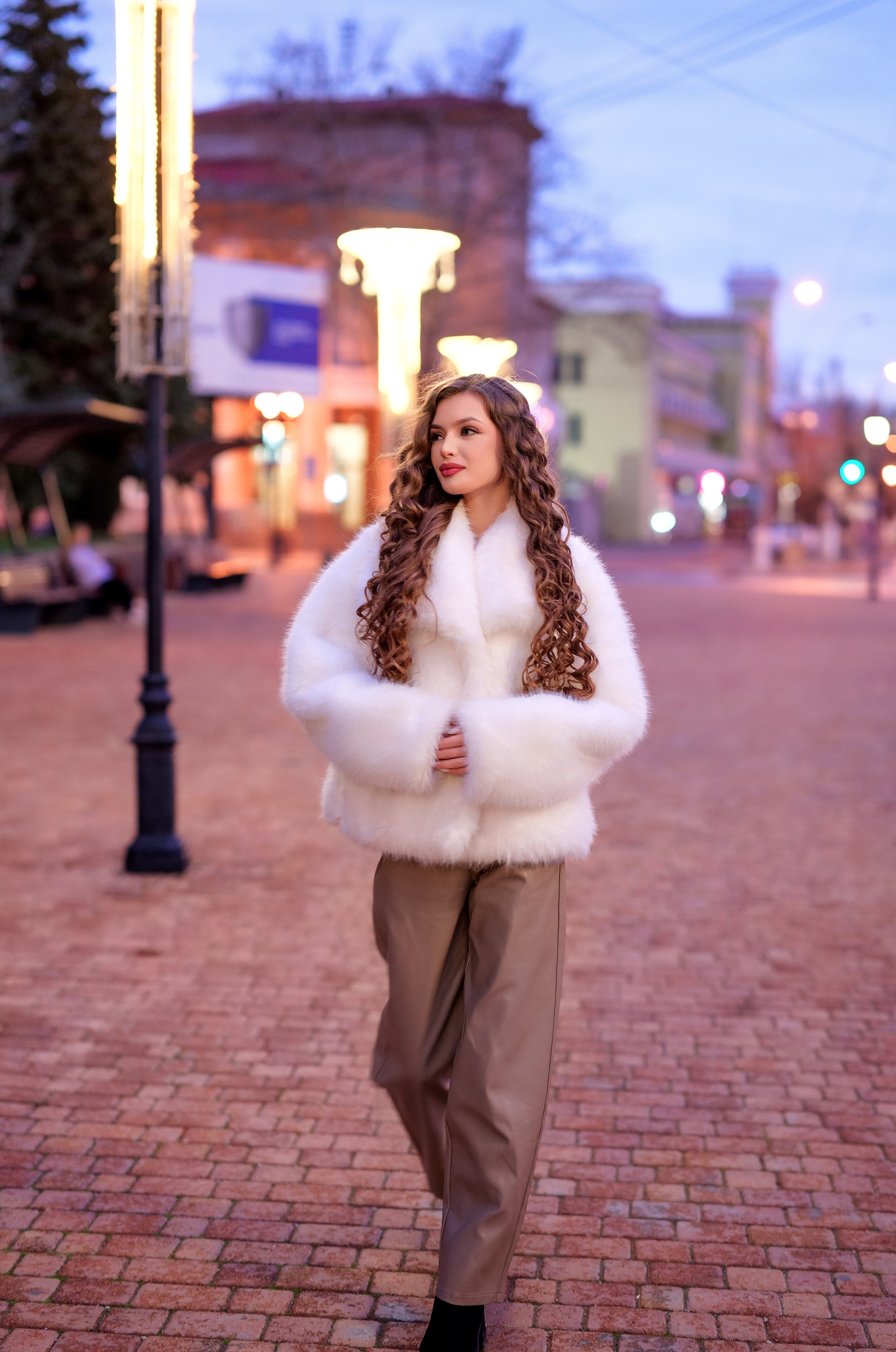 Стрит фото — София 2025. Сайт фотограф в Керчи Кислый Юрий