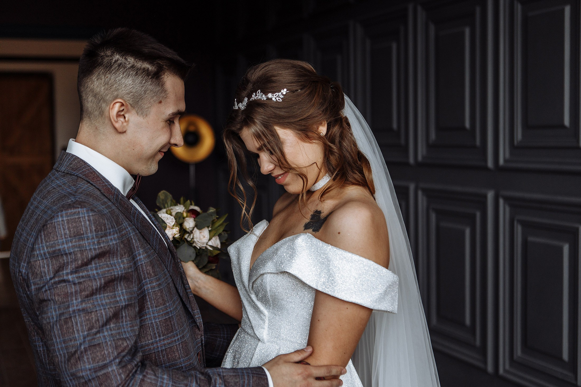 Свадебная фотосессия жениха и невесты 2024