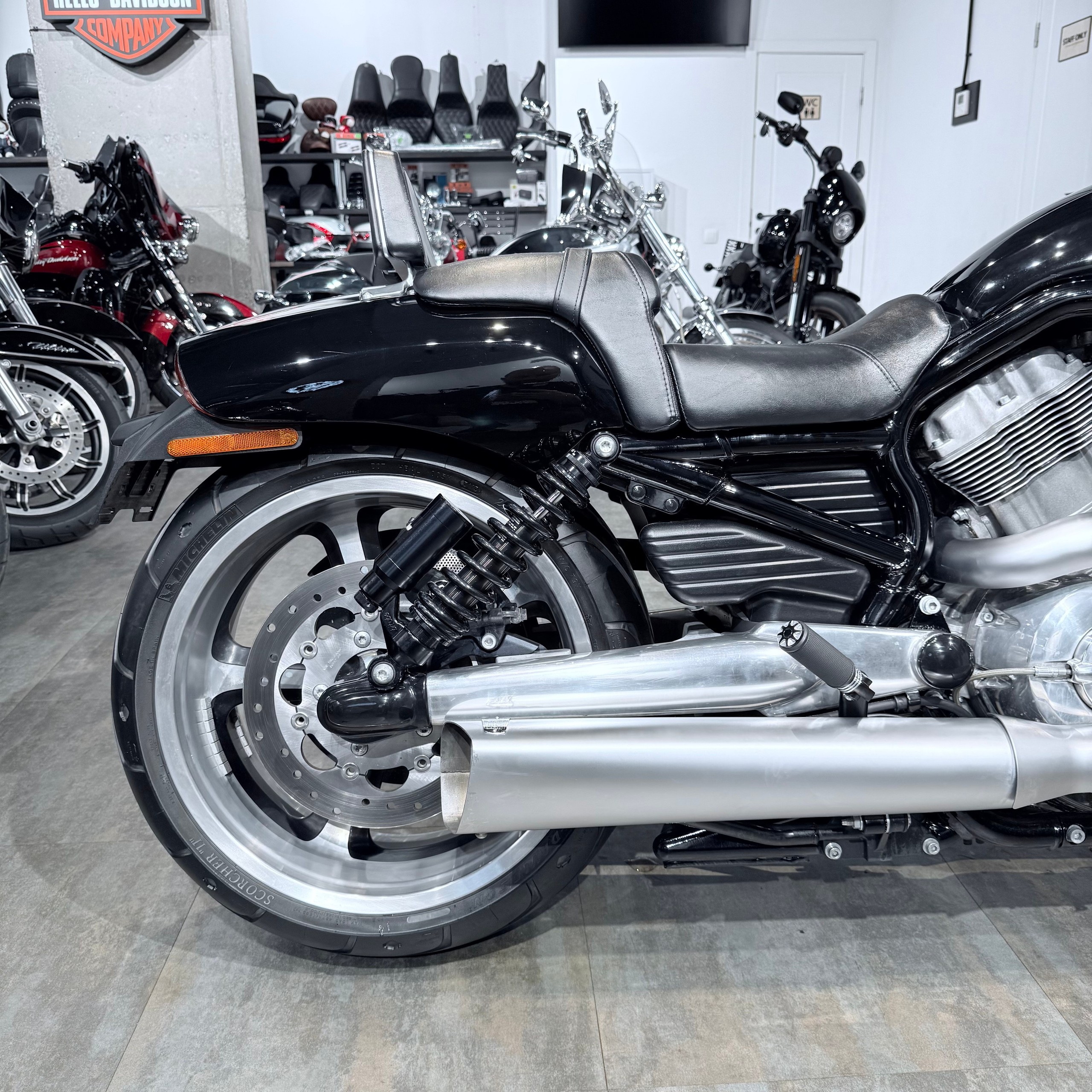 2013 V-ROD Muscle 1250 АВS ВiTubo V&H. Hello Davidson, Москва. Только хорошие мотоциклы…