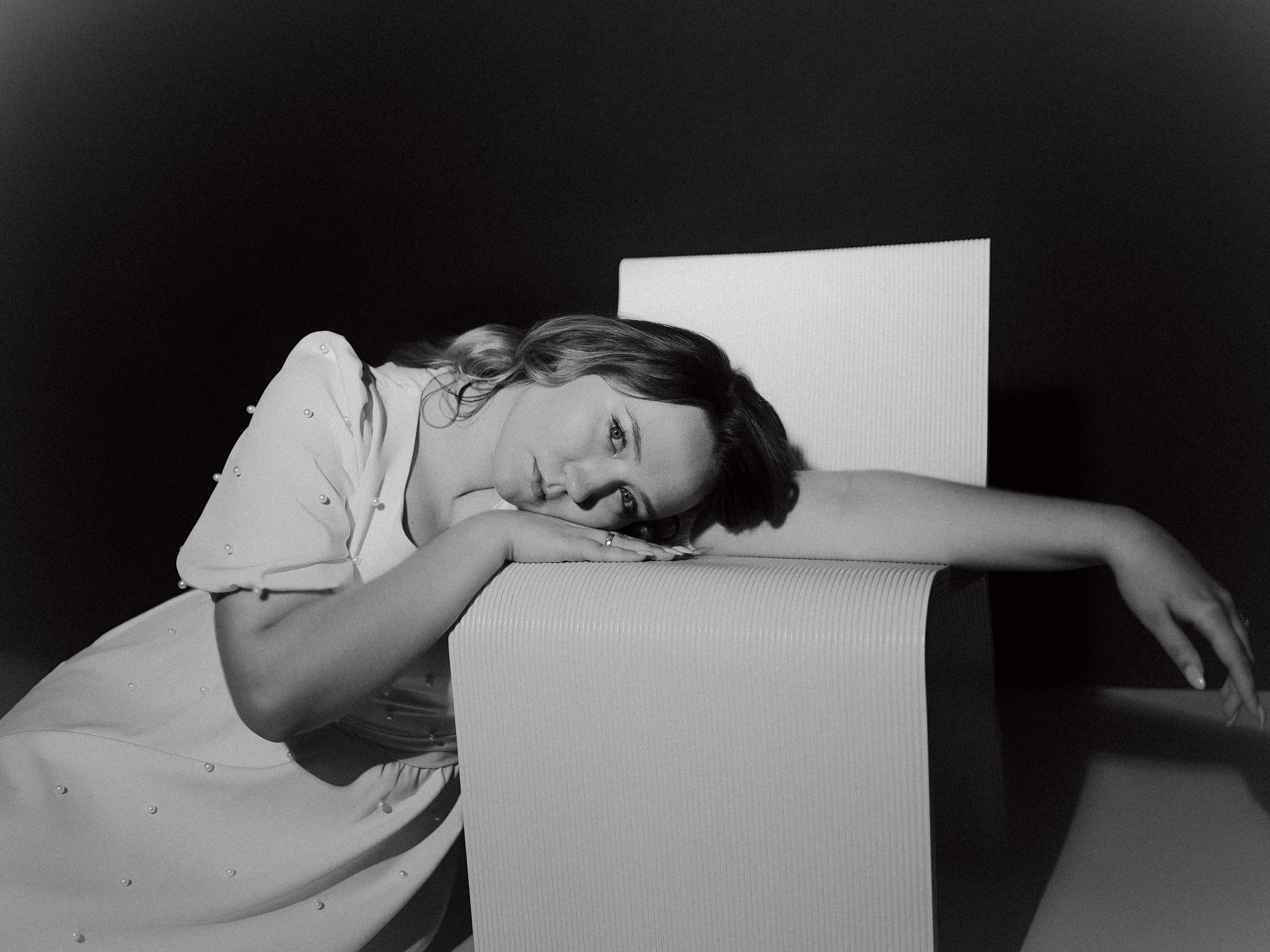 Диана в студии