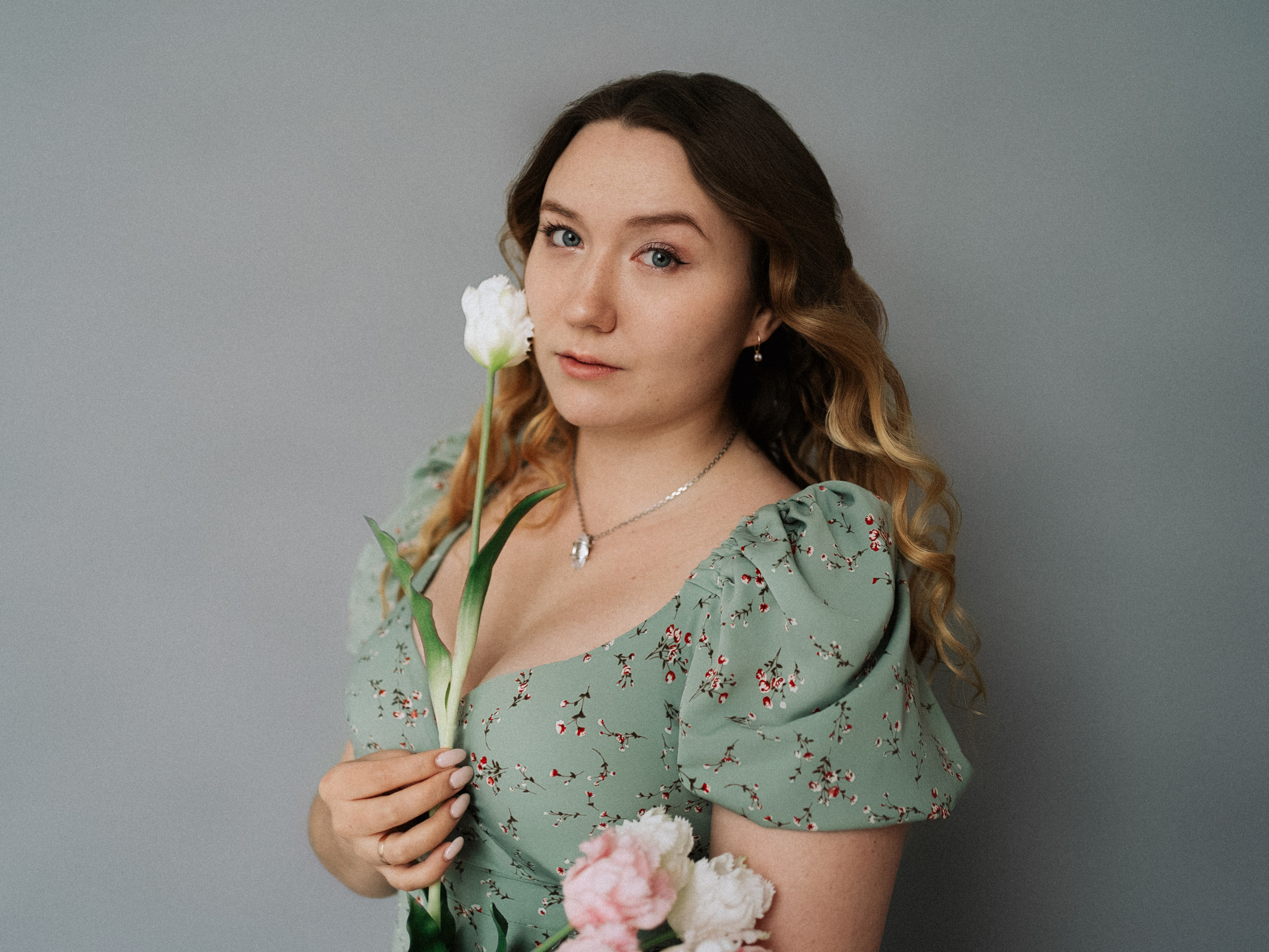 Диана в студии