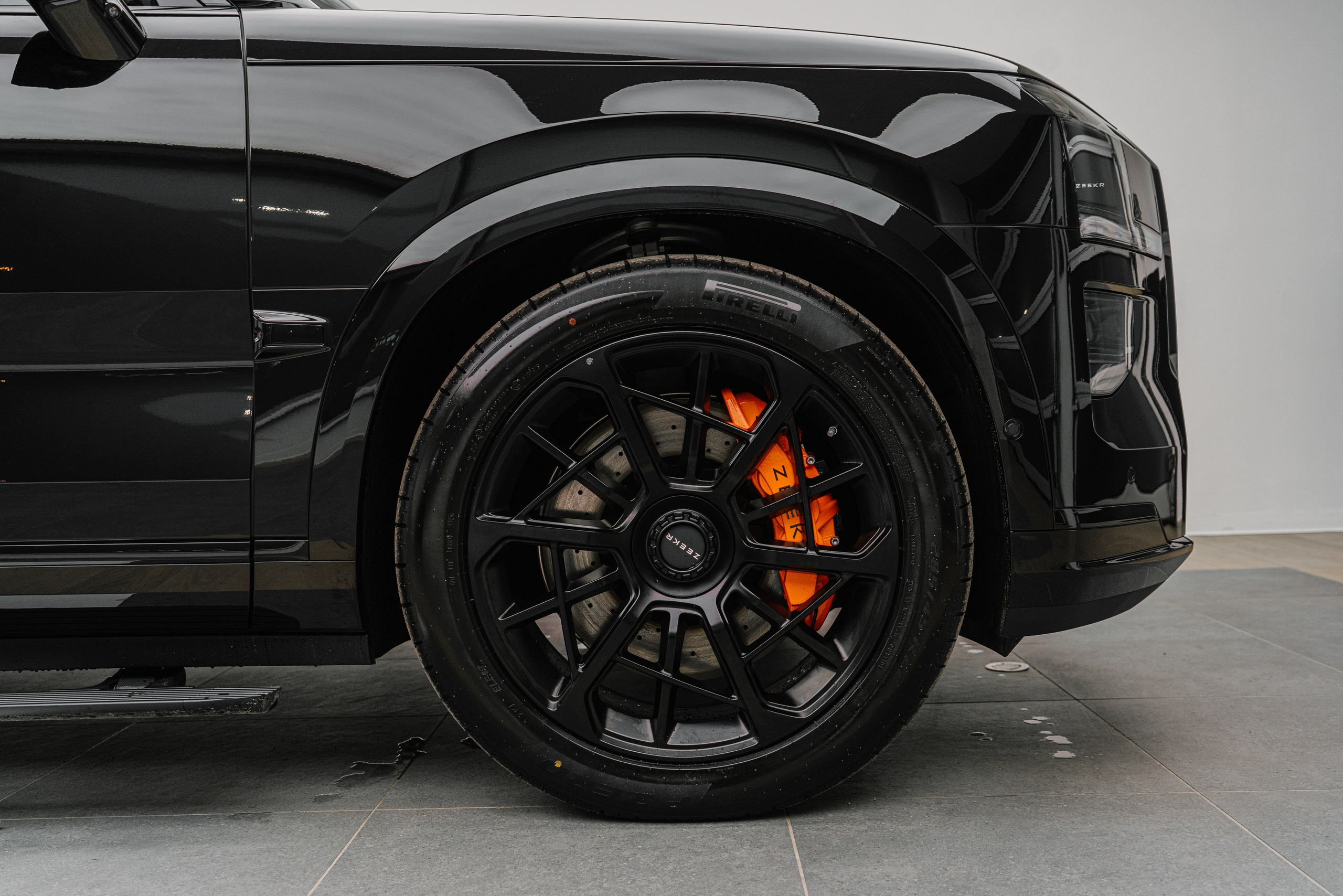 ZEEKR 9X. Фотограф Рома М