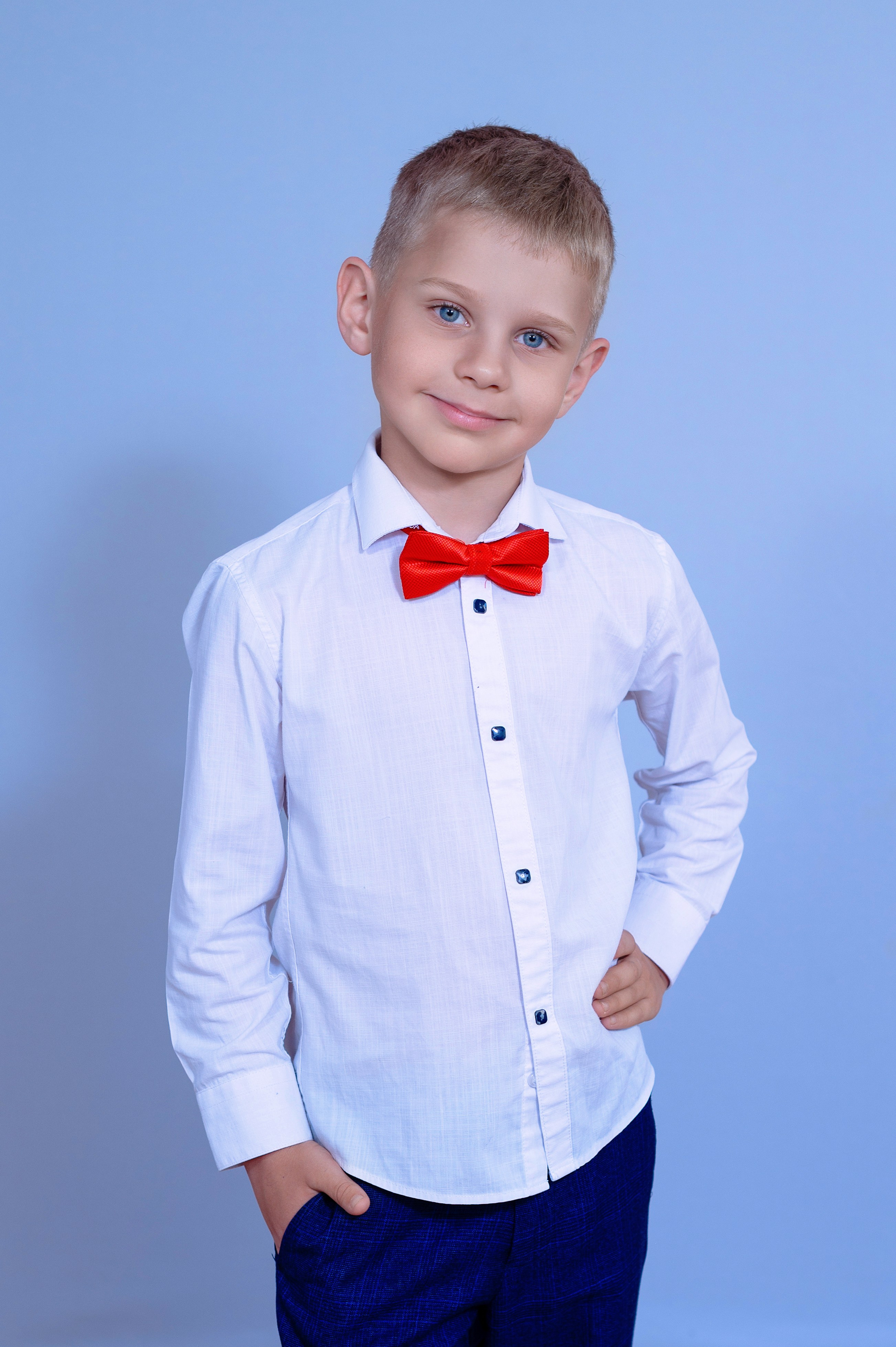 Портрет и общая фотография класса. Выпускной школьный альбом в Москве / Школьный фотограф Юлия Михайленко