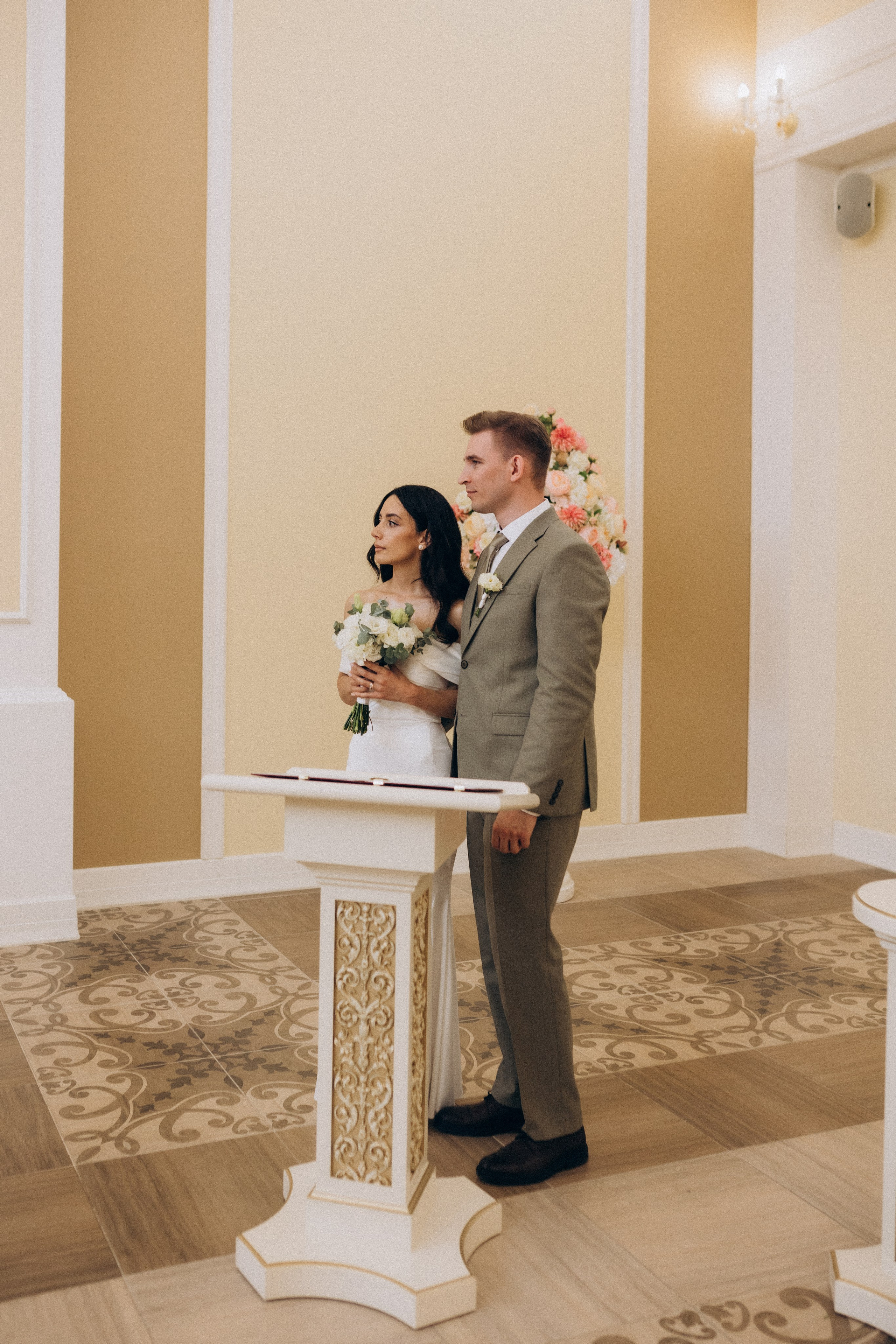 Сергей и Эльнара | Загс Калининского района. Свадебный и love story фотограф в Санкт-Петербурге