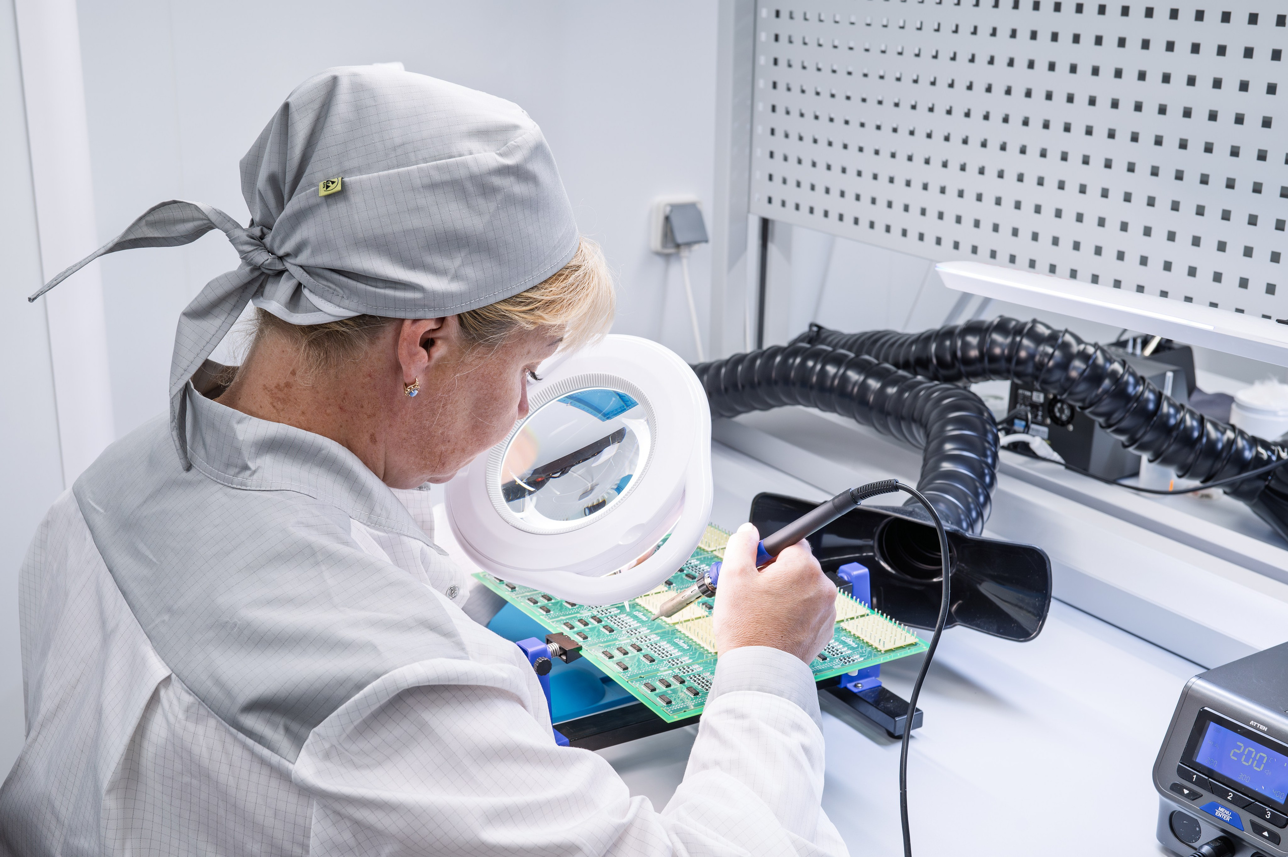 Фотосъёмка электротехнического оборудования. Фотограф Юсов Александр