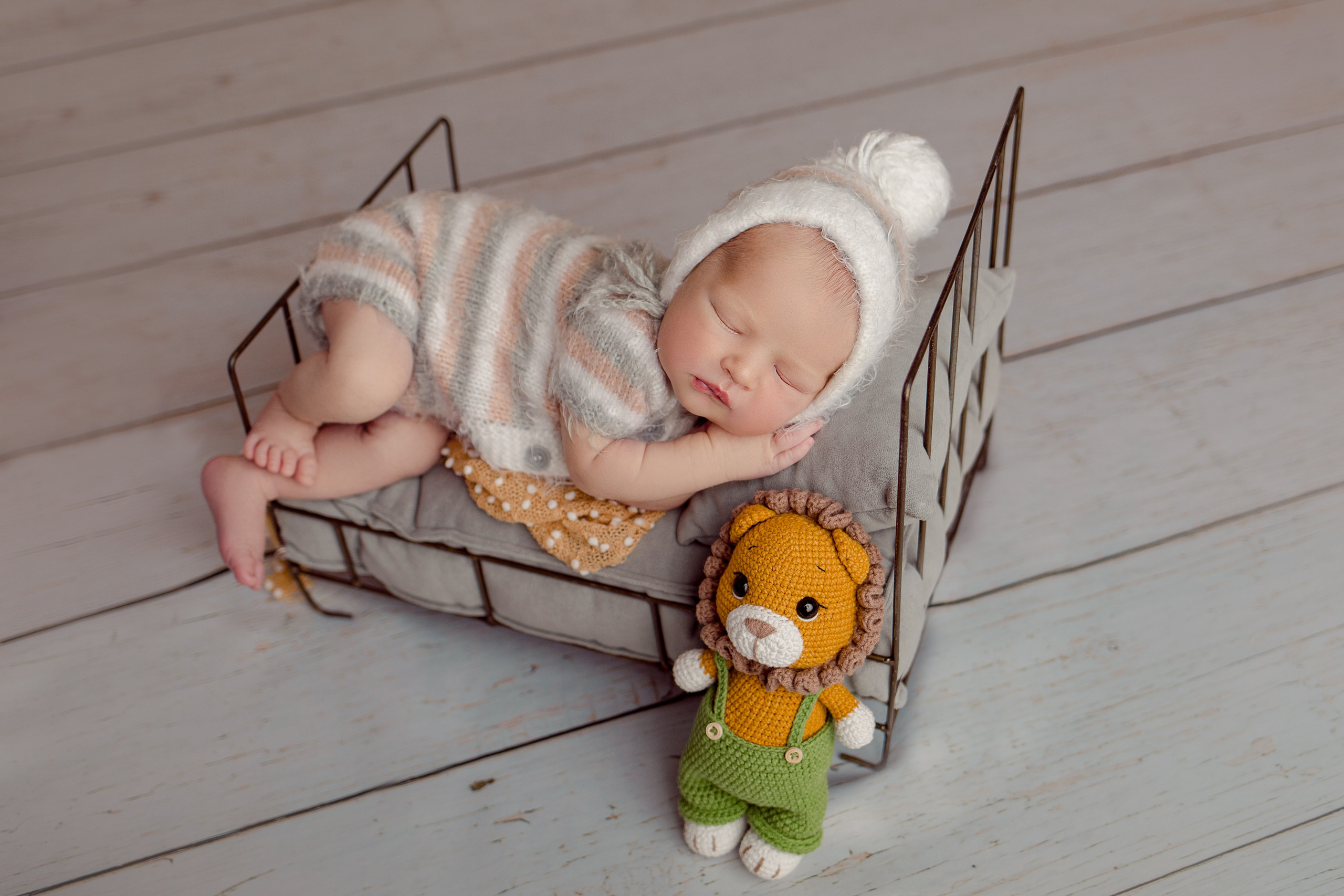 Ньюборн мальчики. Фотограф новорожденных, семейный, детский фотограф в Москве и Московской области