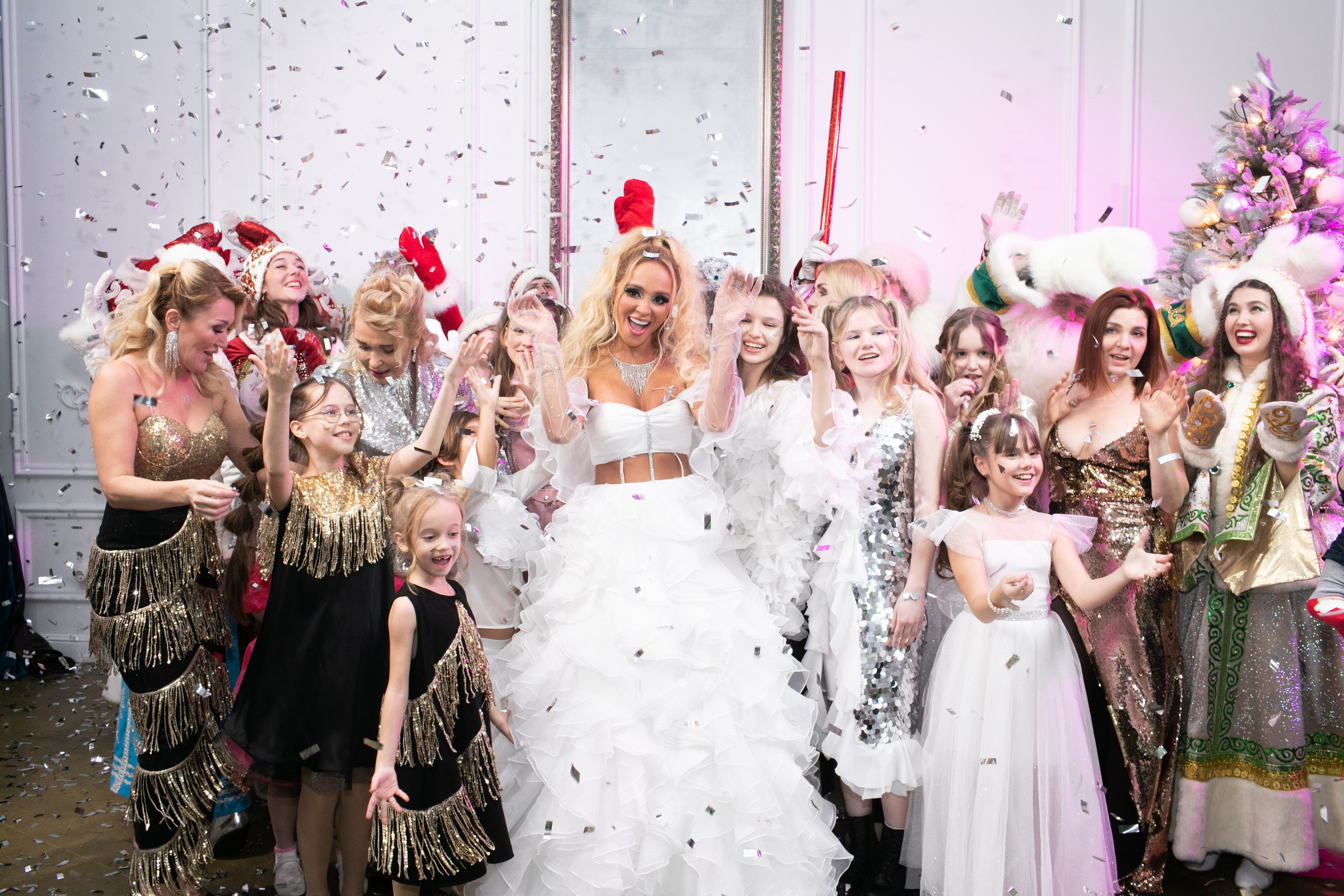 Клип Анны Калашниковой «Новый год» 2024. Art photographer Nino