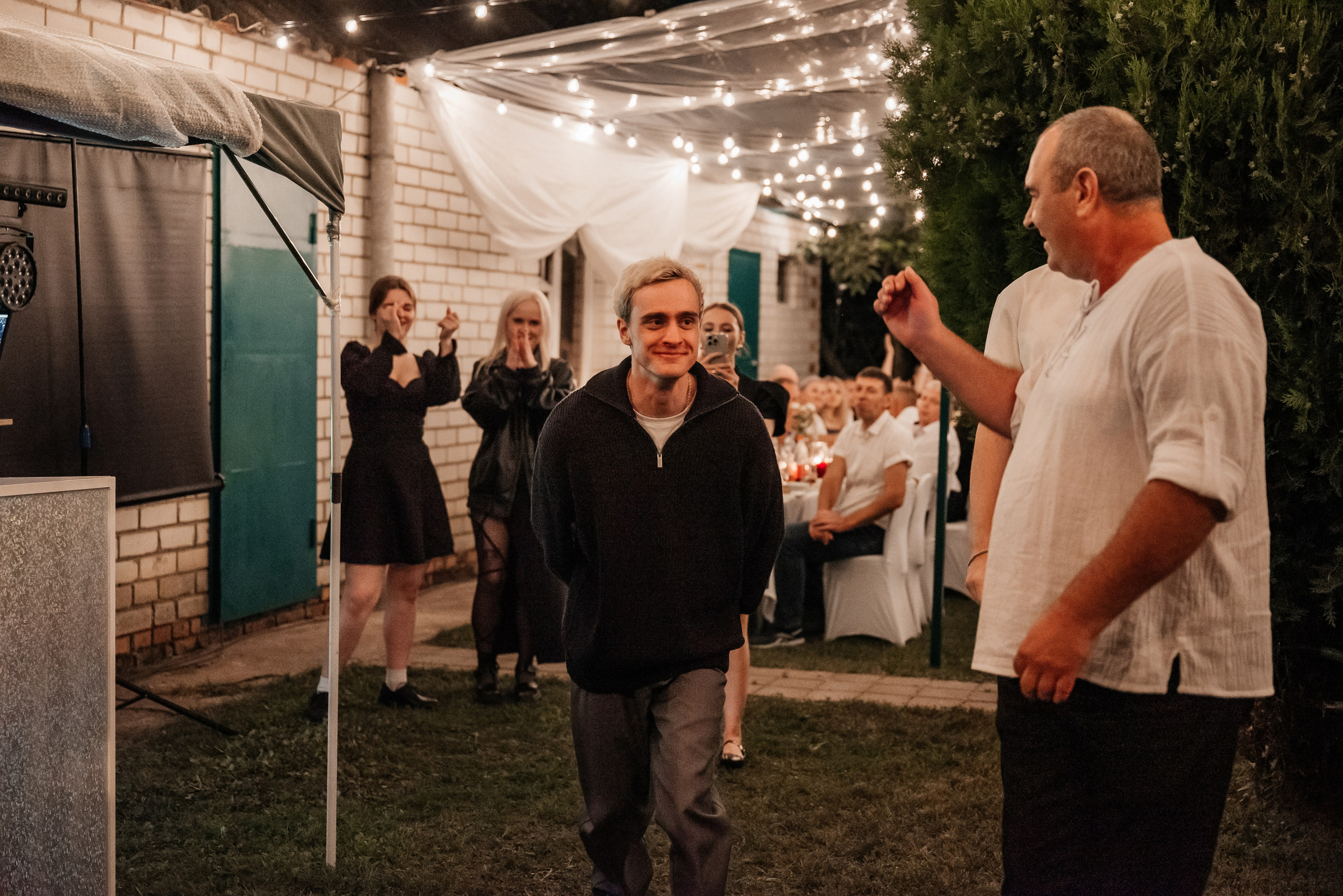 «Свадьба Даши и Артема». Школьный фотограф в Валуйках. Фотосессии для выпускников и изготовление выпускных альбомов в городе Валуйки и в Белгородской области