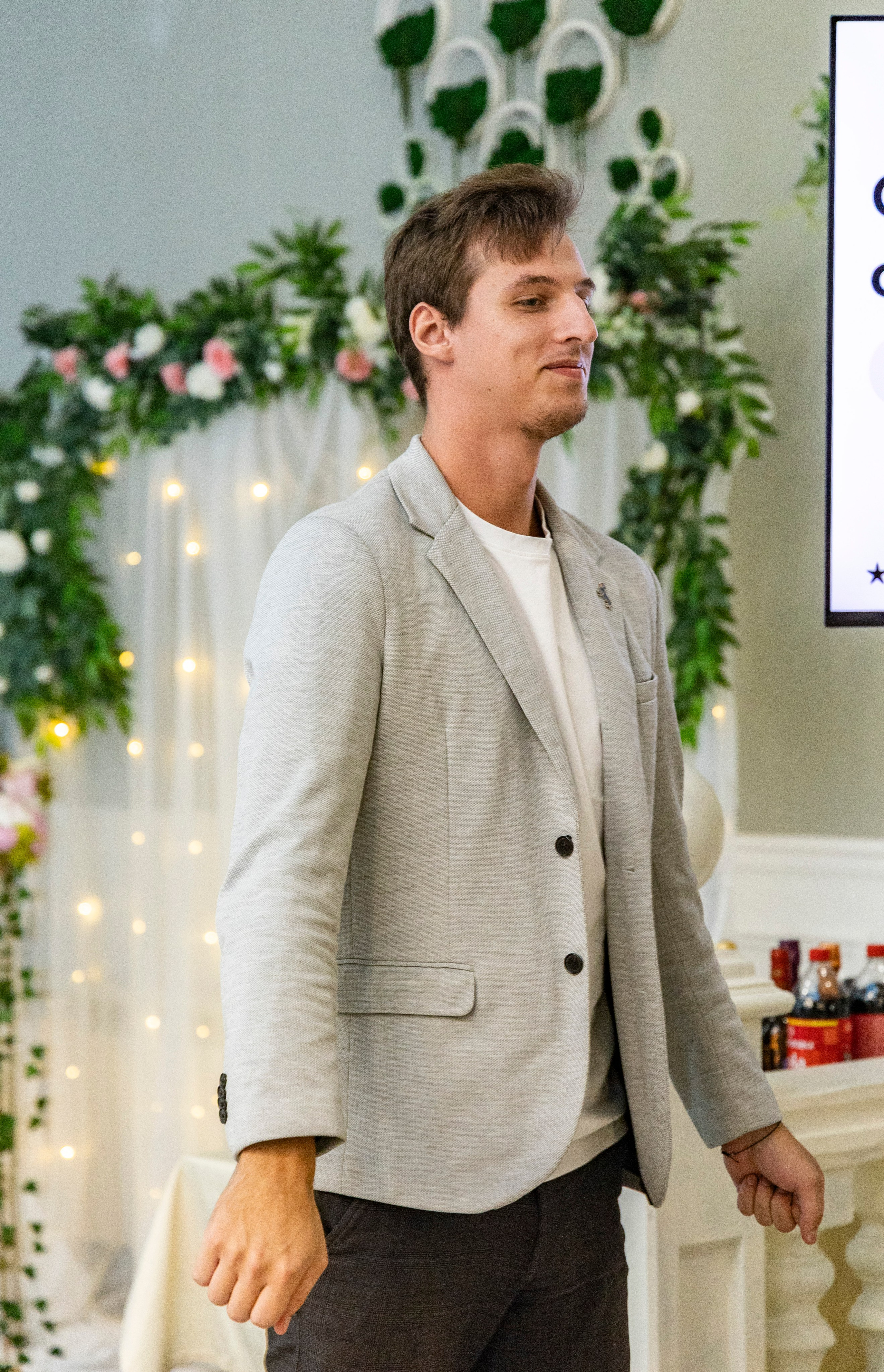 Свадебная фотосессия свадебный фотограф Татьяна Марсуверских свадебная фотопрогулка Москва Жуковский. Фотограф для маркетплейсов, фотоуслуги в Жуковском Татьяна Марсуверских