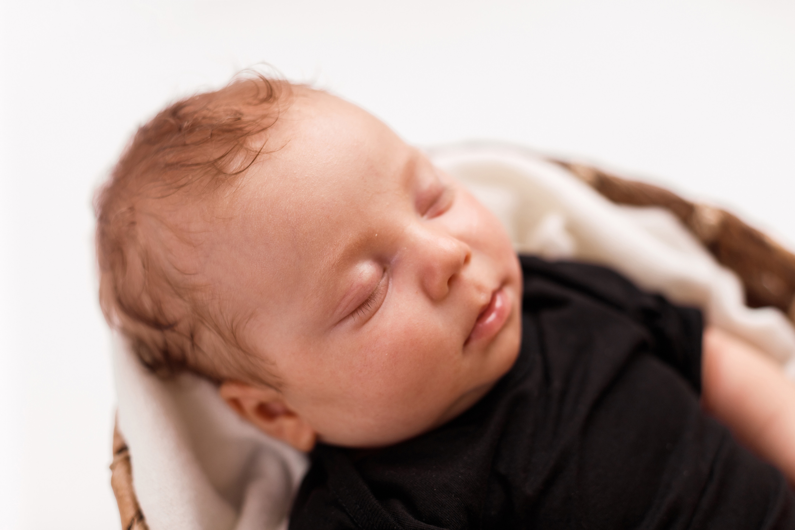 Съемка малышей 2 месяца у вас дома. Детский, семейный и фотограф новорождённых в Ярославле Анна Салова