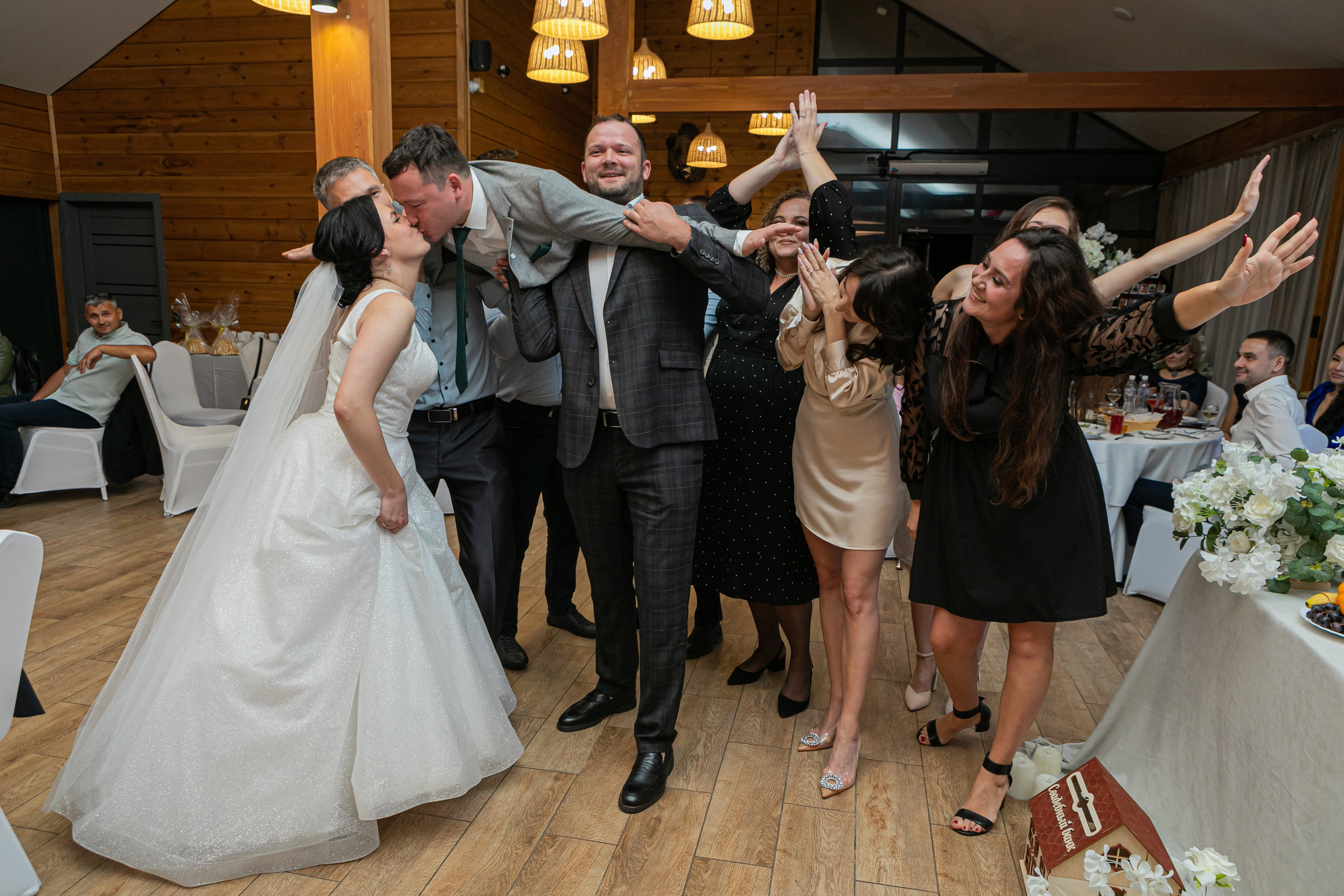 Ирина Гумерова, тамада Ирина Гумерова, ведуая Ирина Гумерова, фотограф Алексей Муравьёв