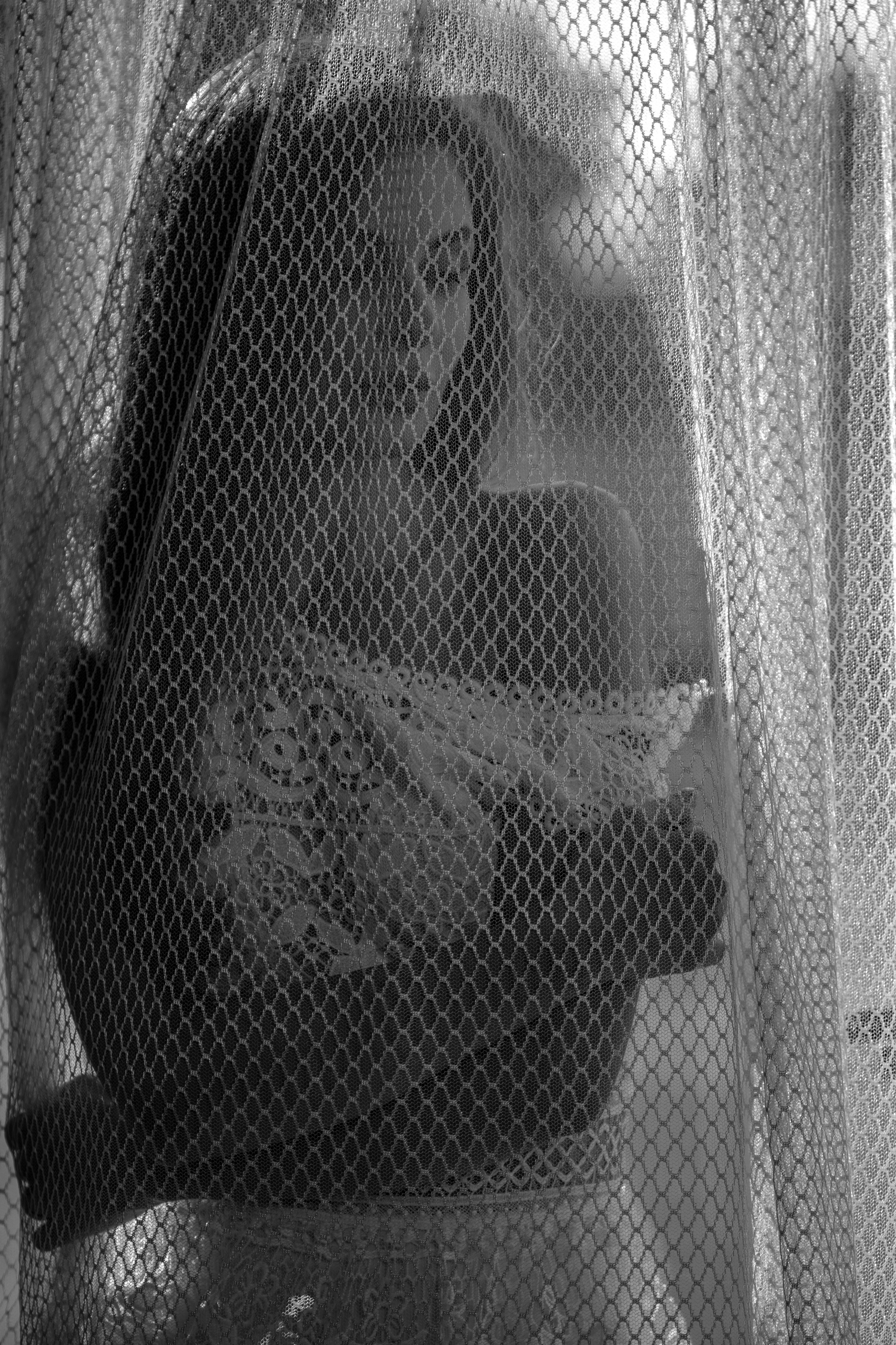 Черное и белое. Профессиональный фотограф и видеооператор