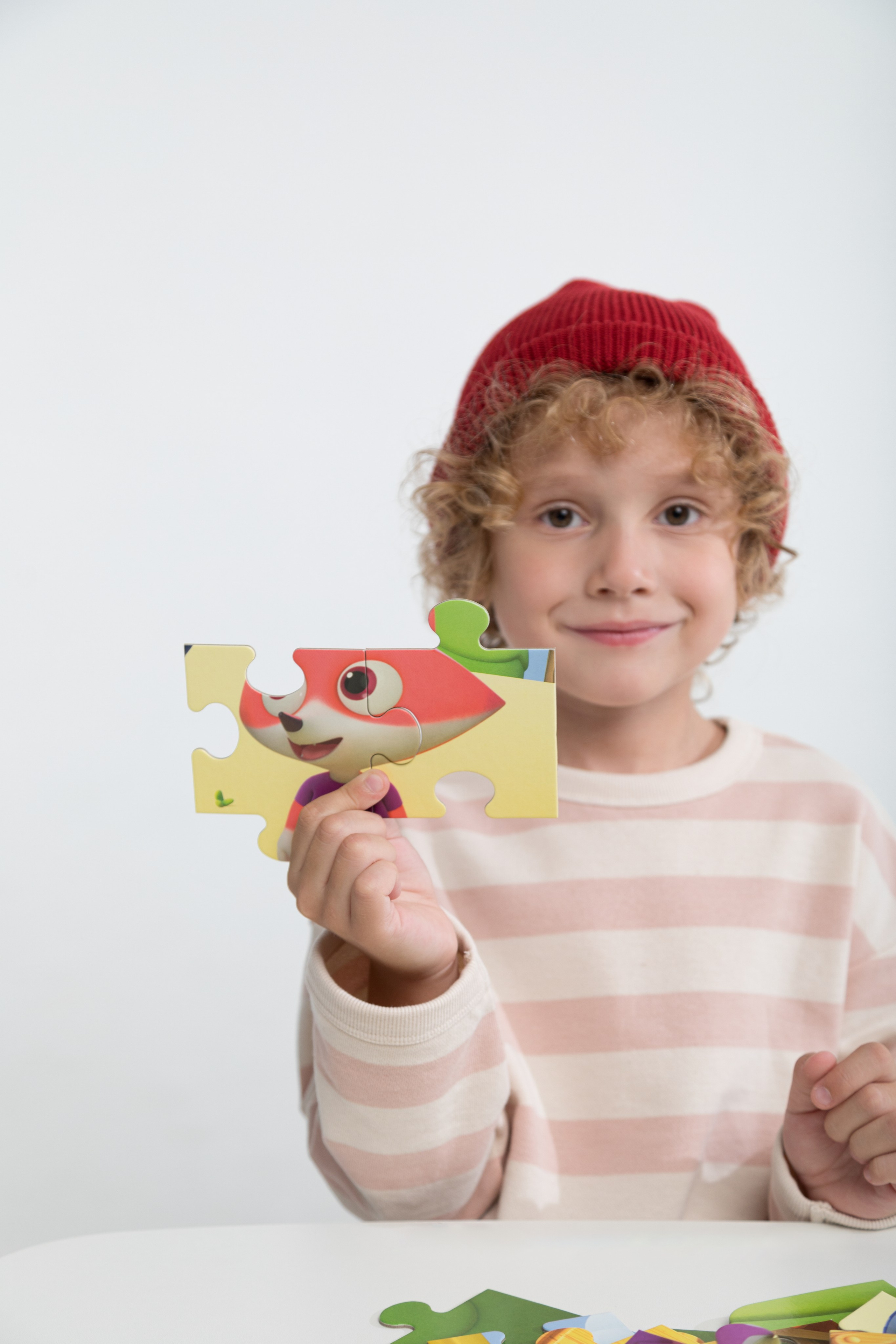 Каталожная съемка в циклораме для бренда детских товаров. Детский и контент фотограф Надя Волкова Санкт-Петербург