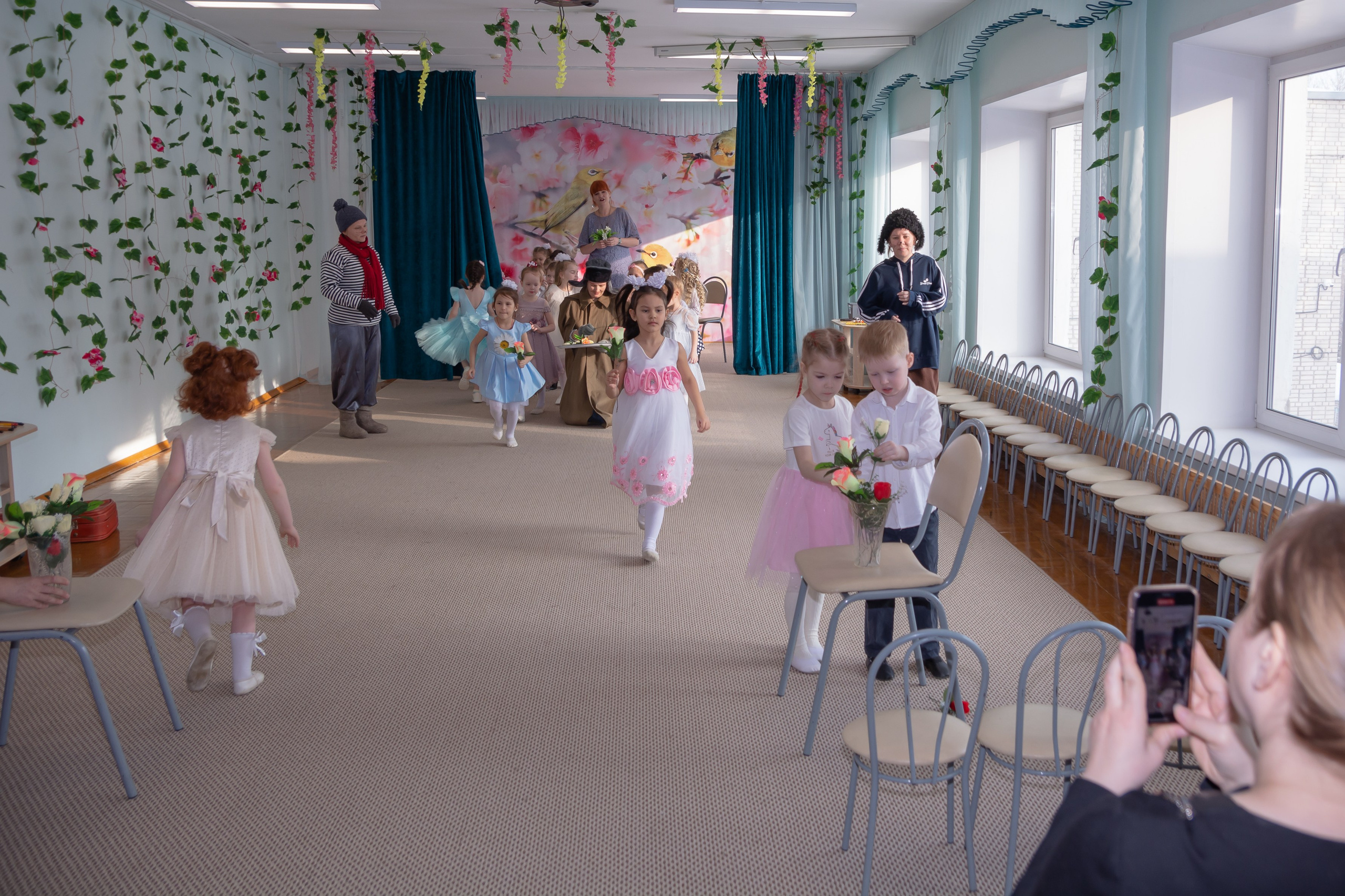 Весенний утренник