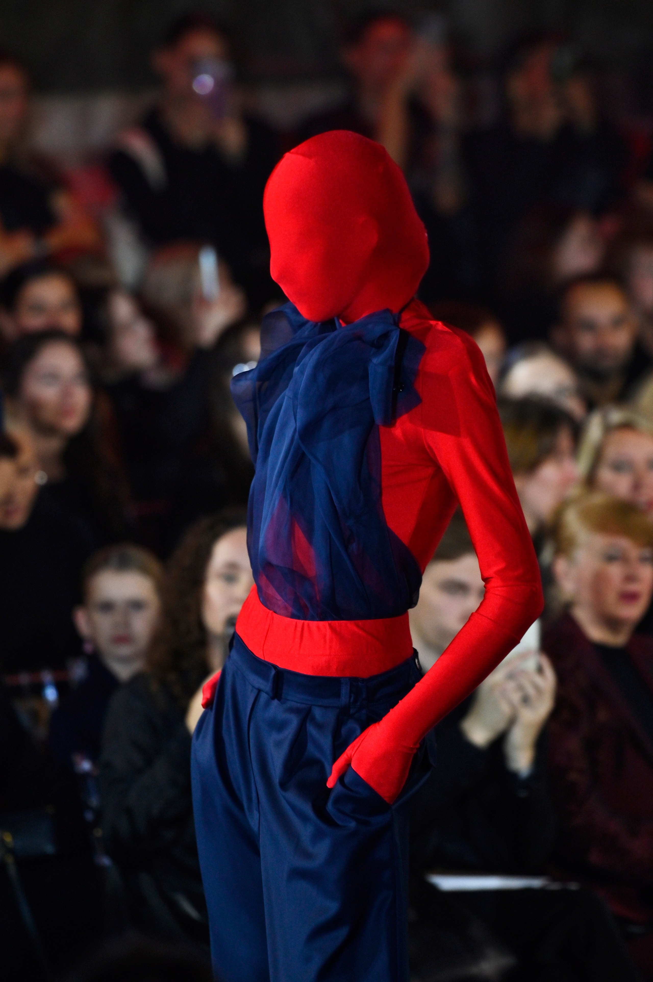 ART | FASHION | PODIUMS |SHOW